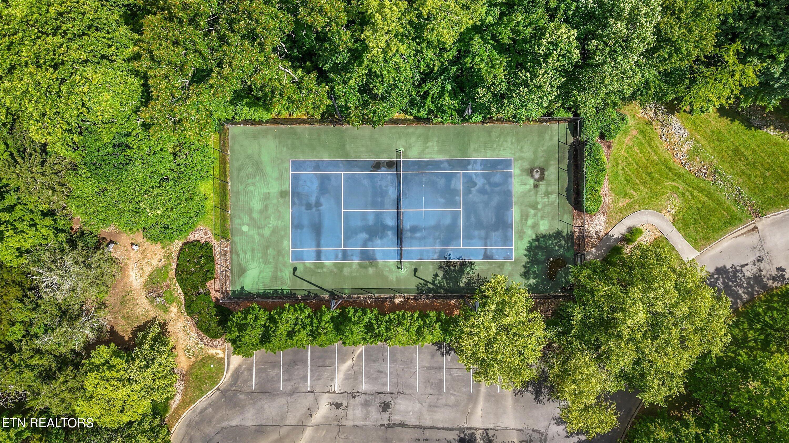 8407 Harbor Cove Drive