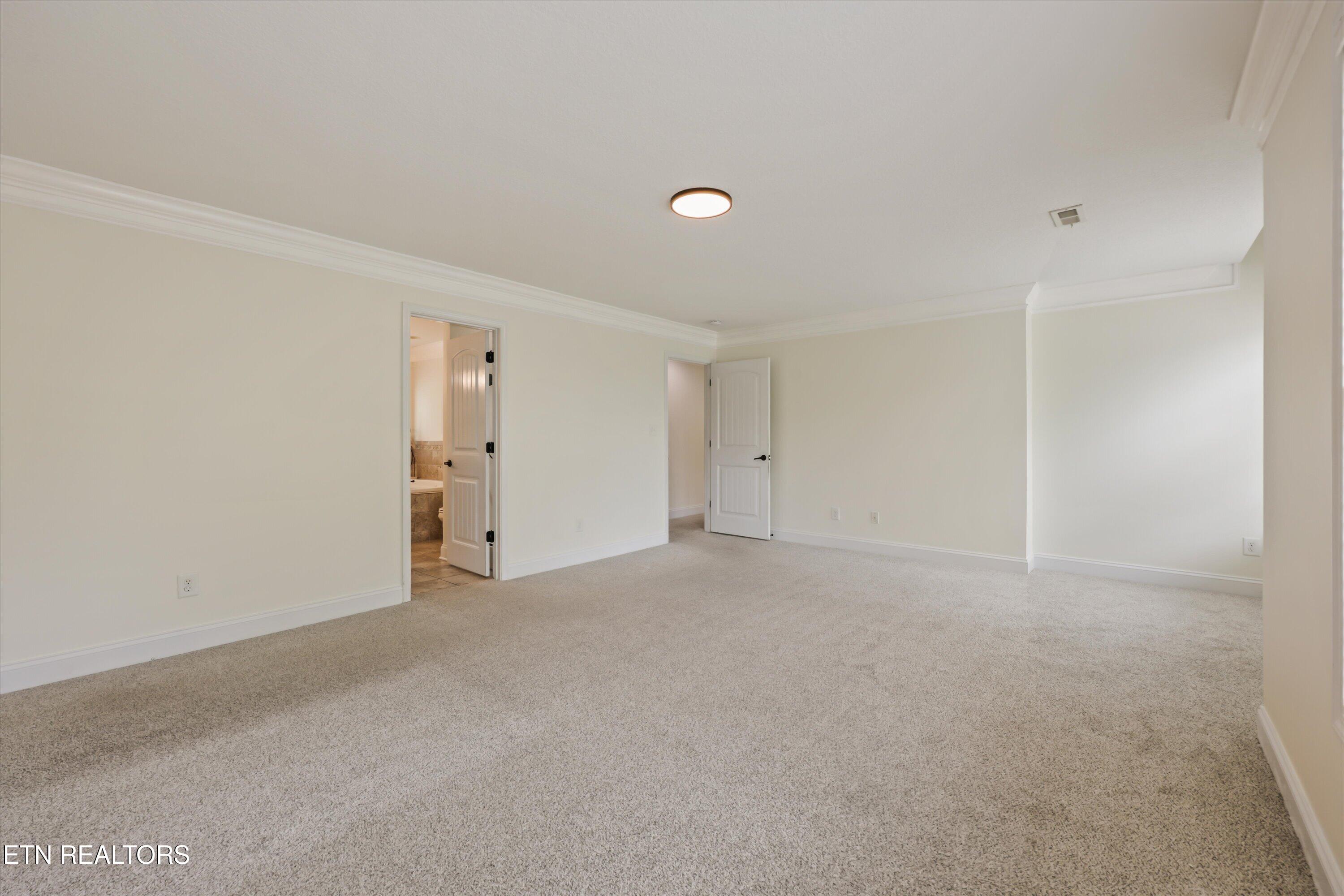8407 Harbor Cove Drive