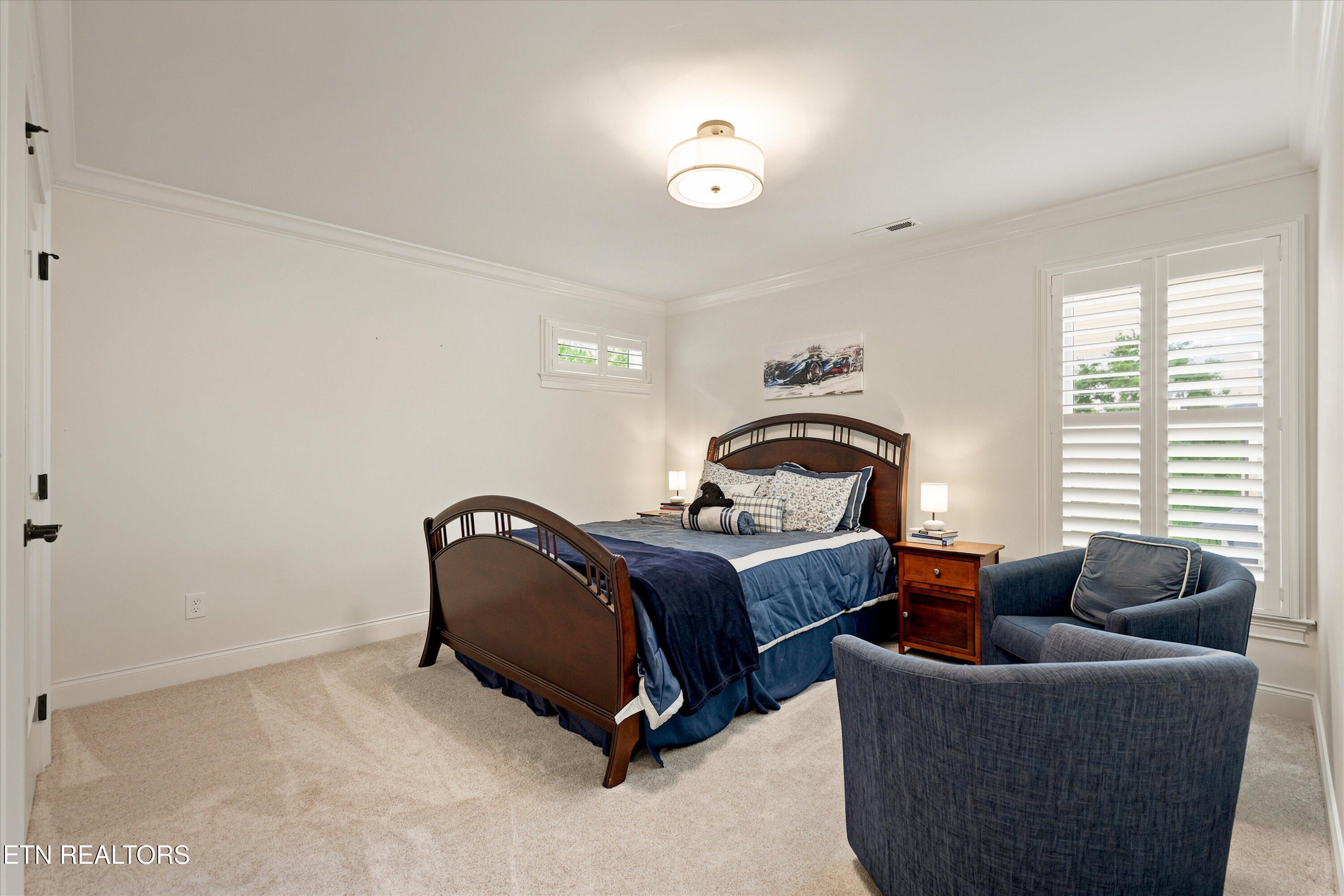 12424 English Laurel Lane