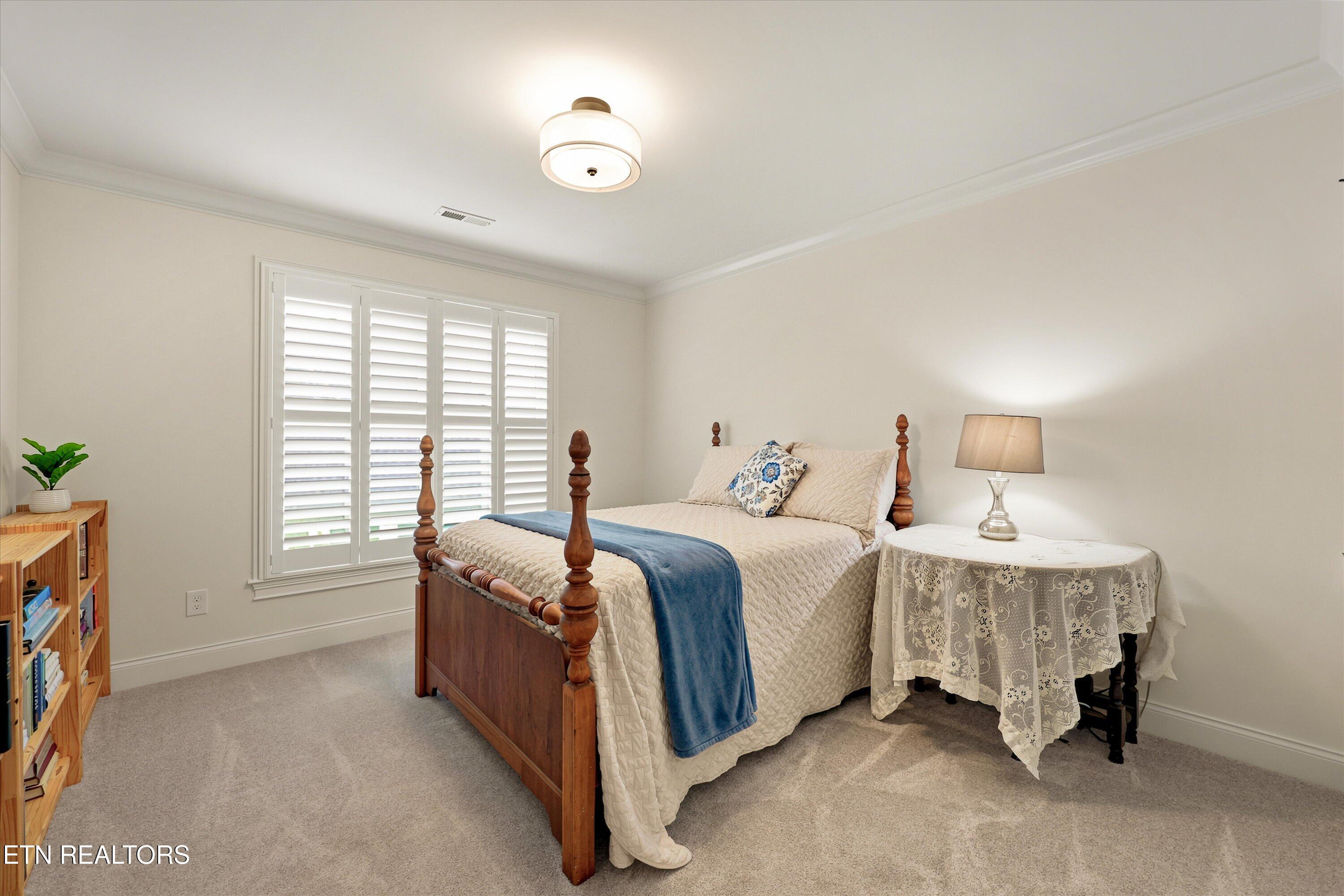 12424 English Laurel Lane