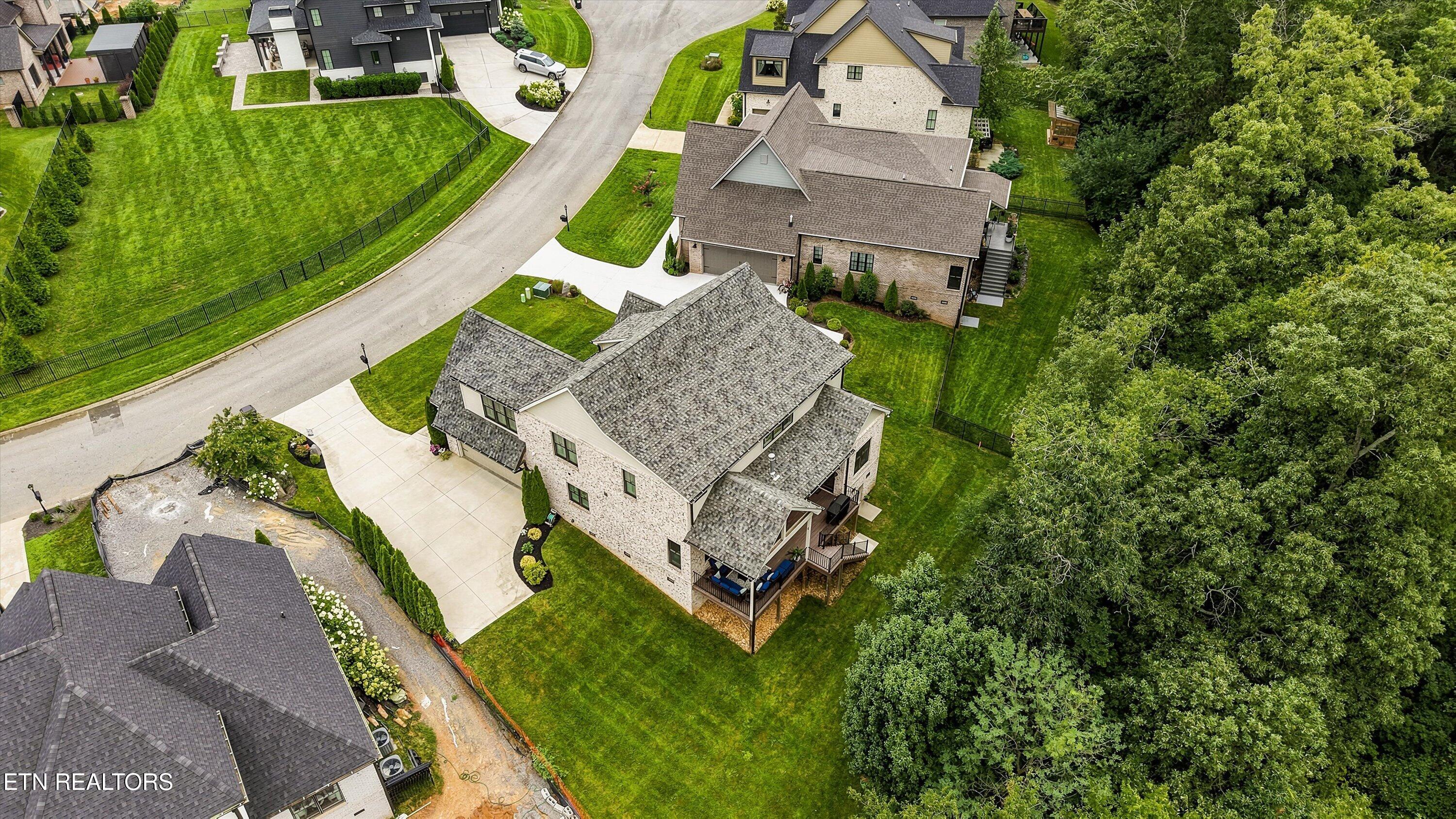 12424 English Laurel Lane