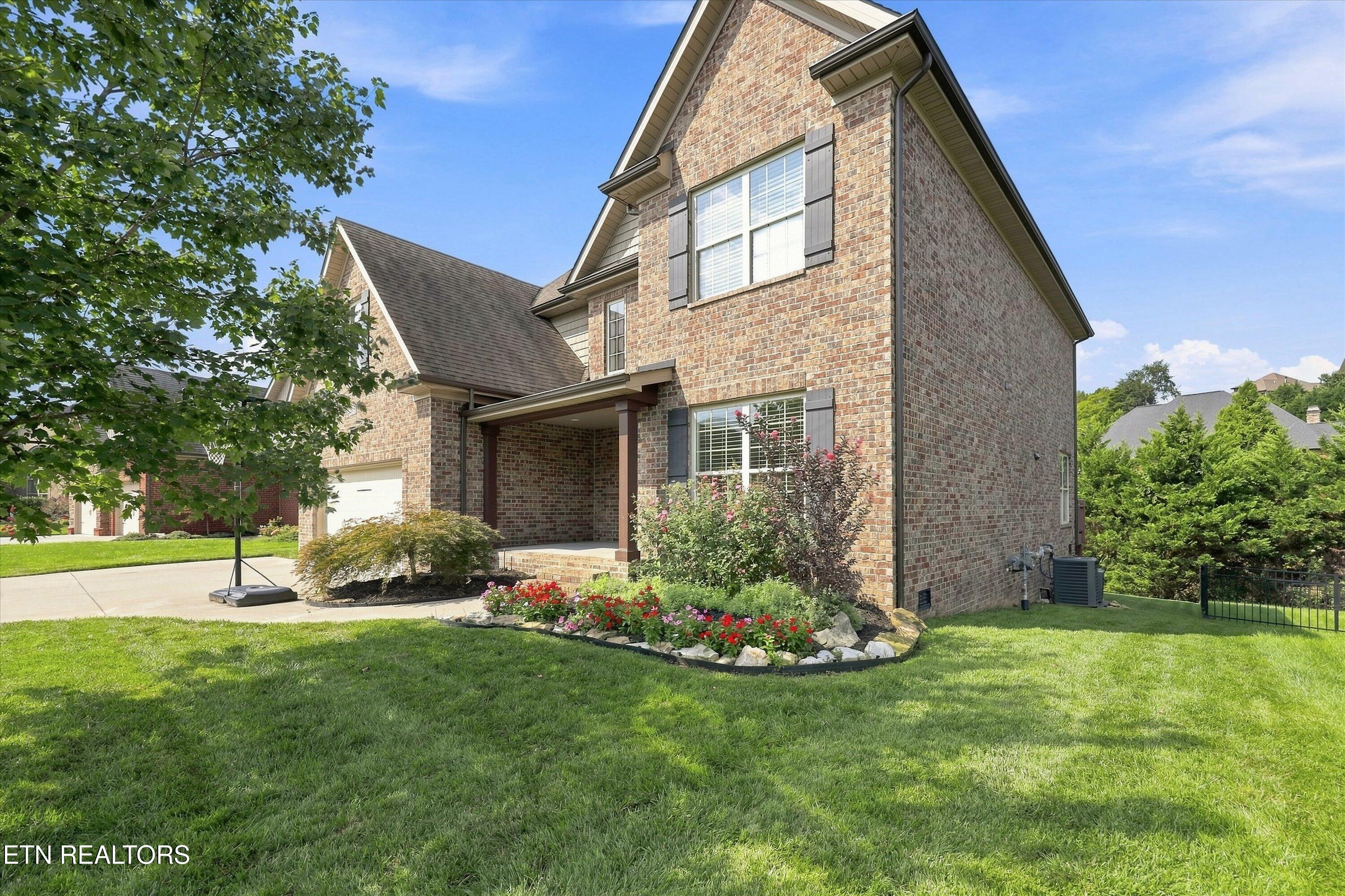 2205 Muddy Creek Lane