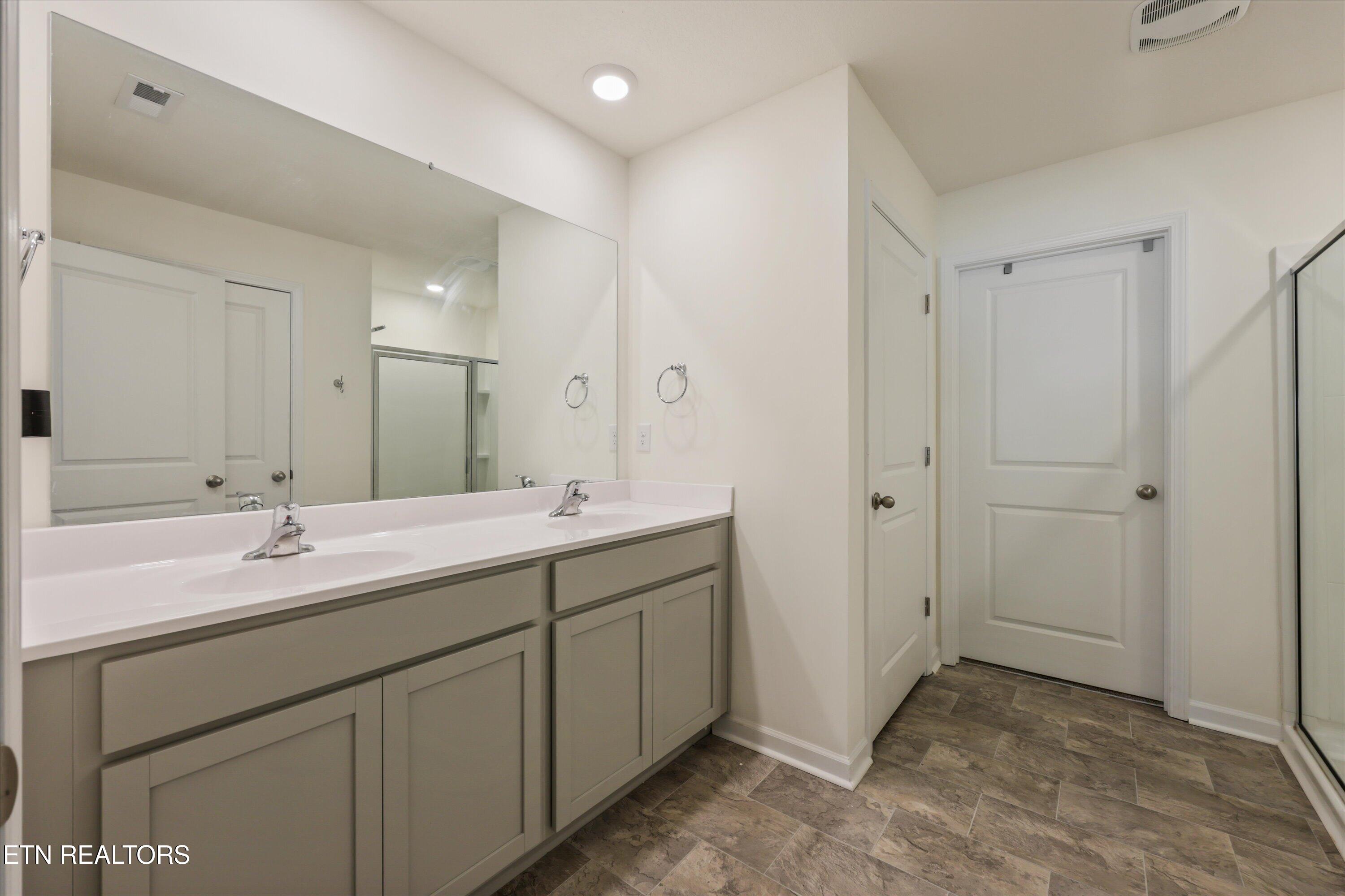 7104 Dusty Rose Lane