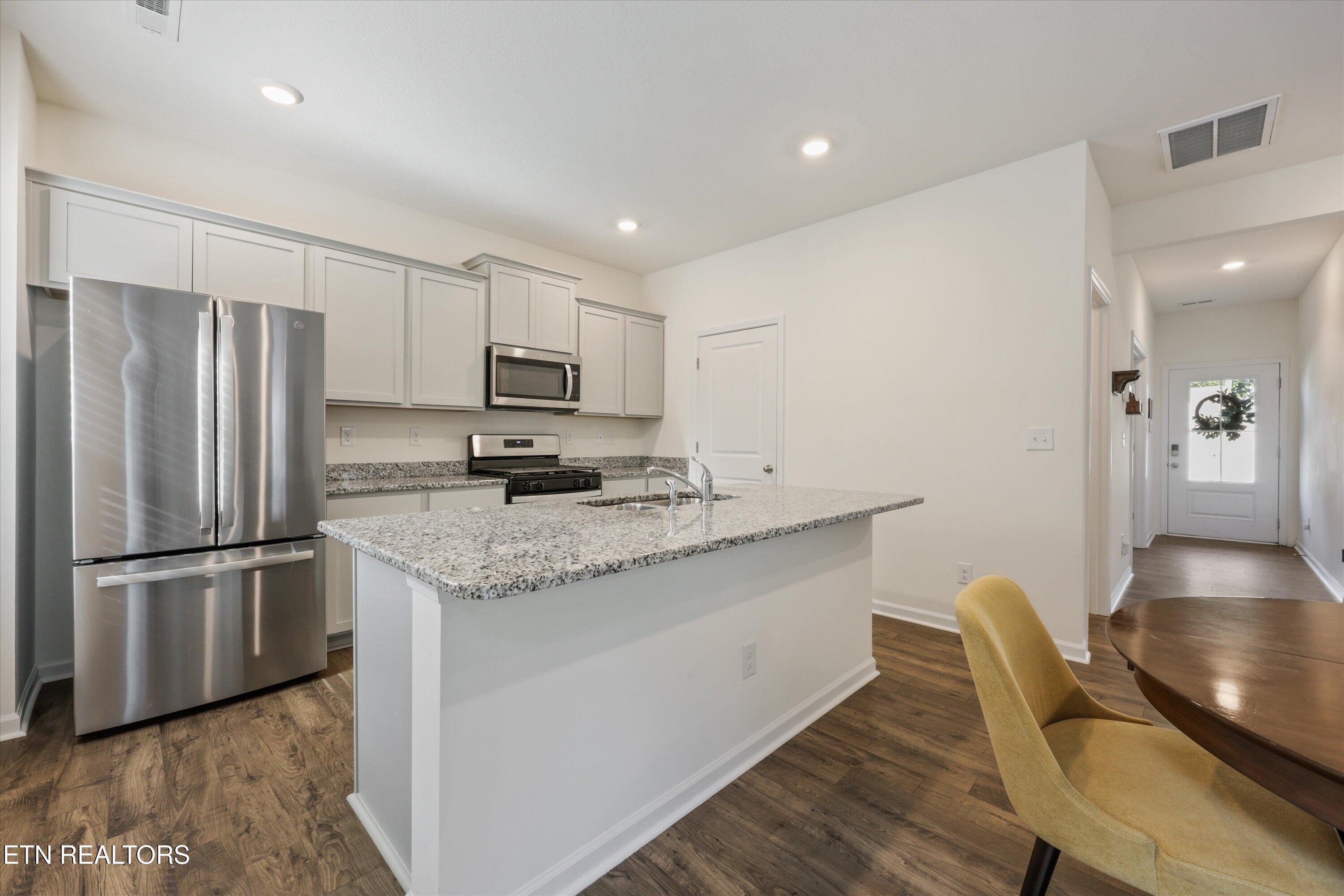 7104 Dusty Rose Lane