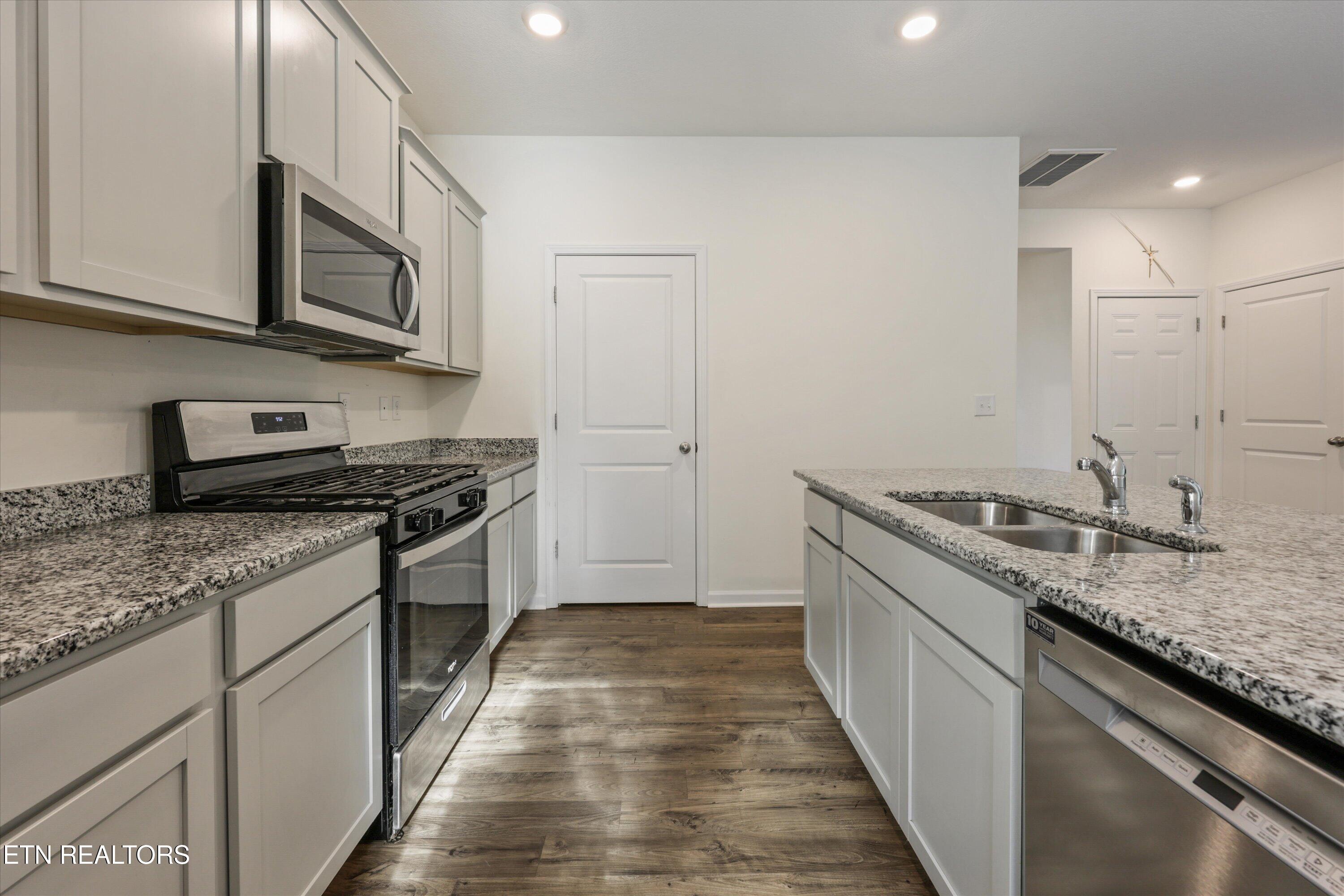 7104 Dusty Rose Lane