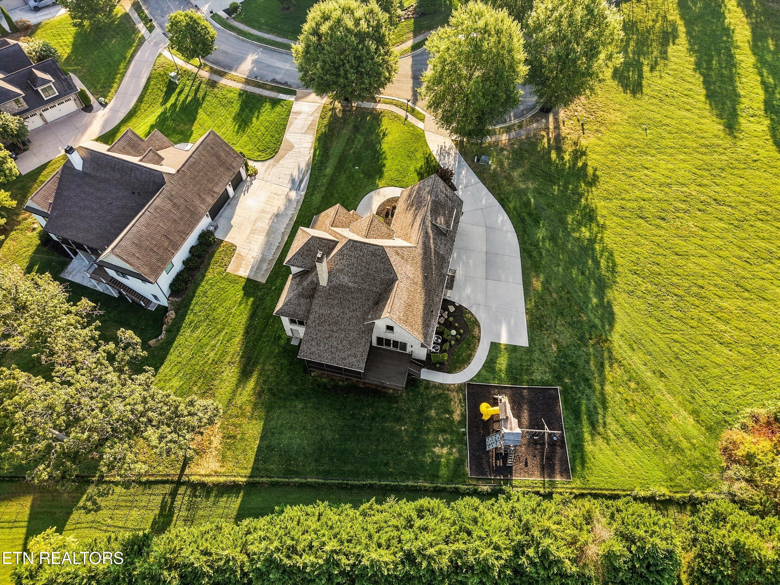 404 Stone Villa Lane