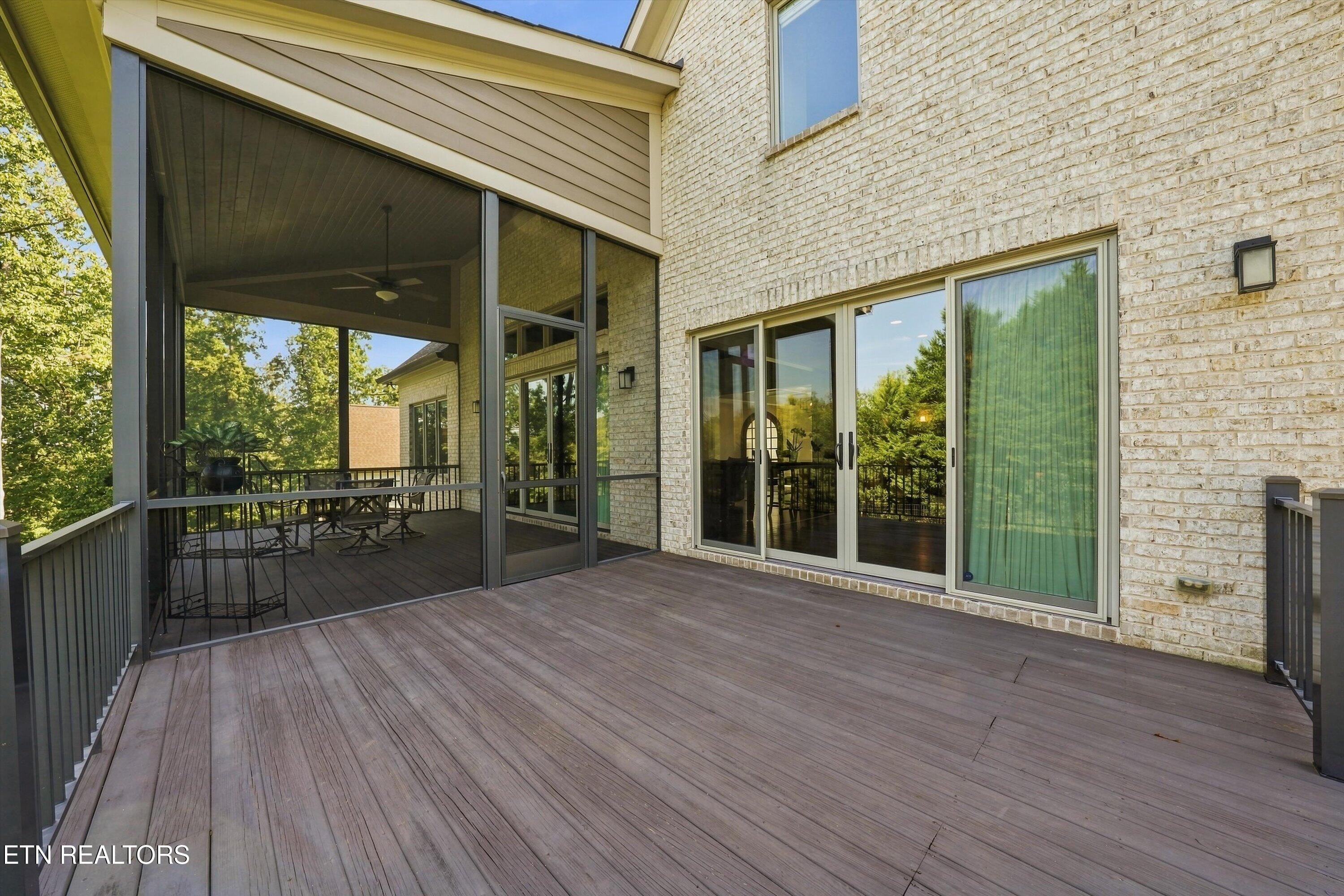 404 Stone Villa Lane
