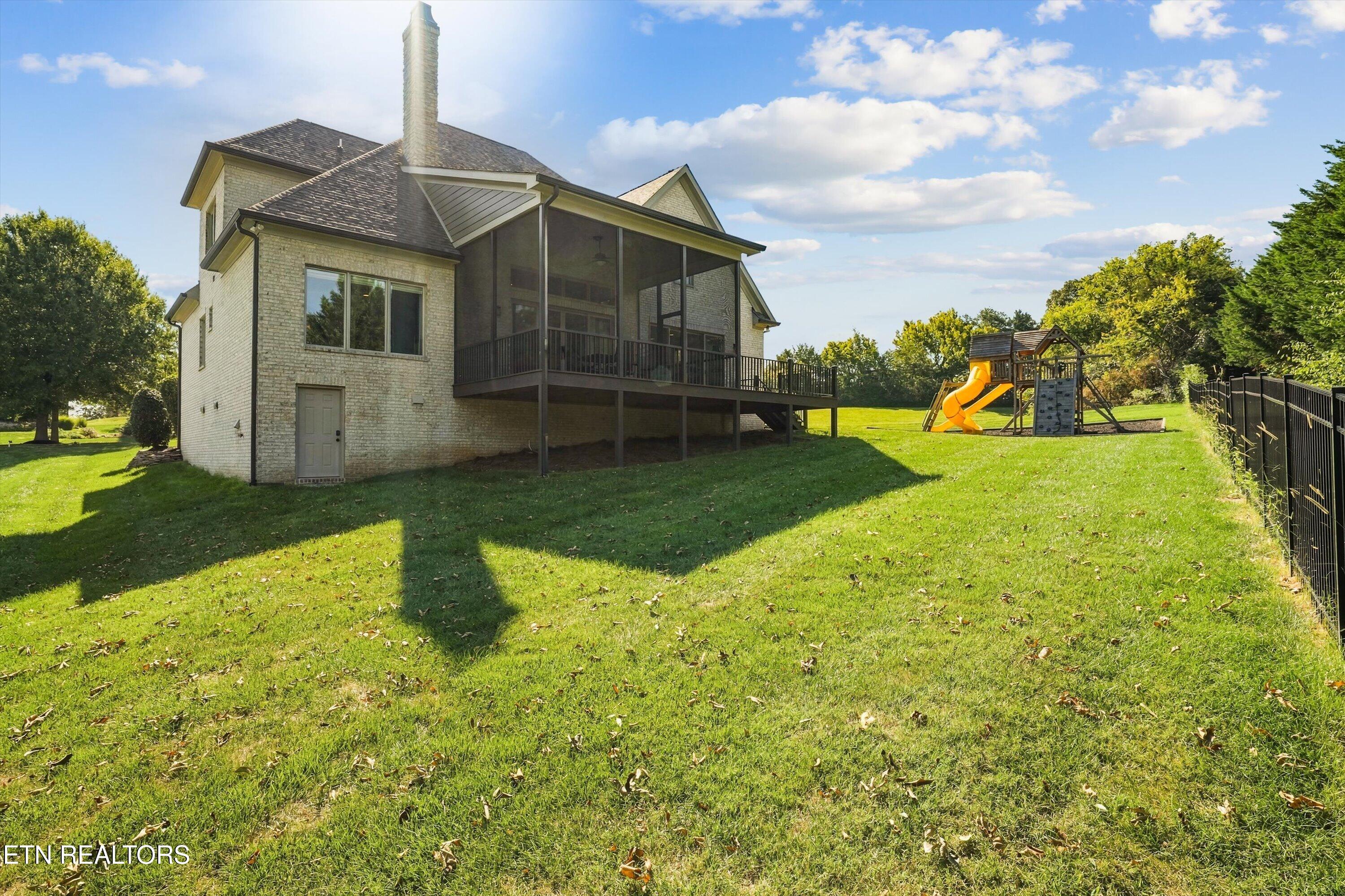 404 Stone Villa Lane