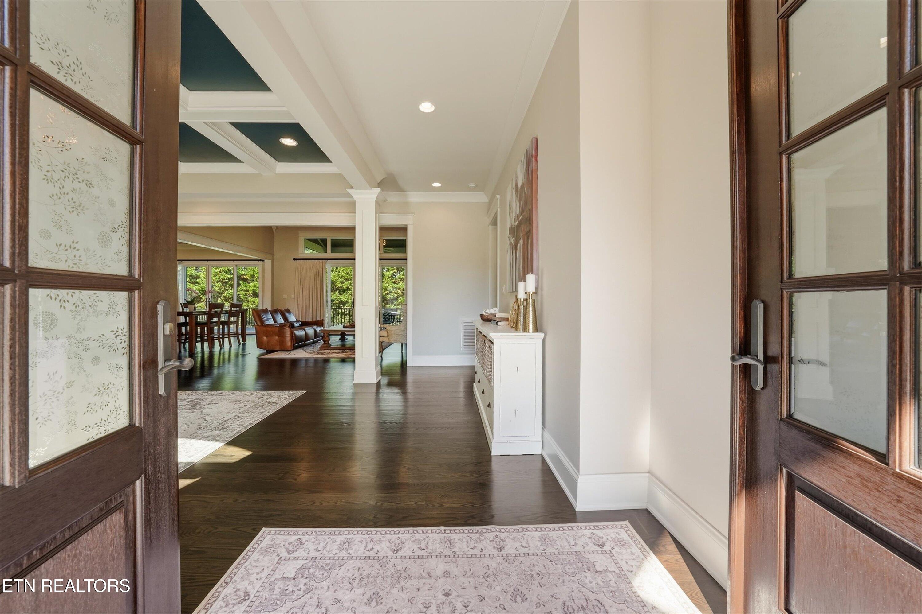404 Stone Villa Lane