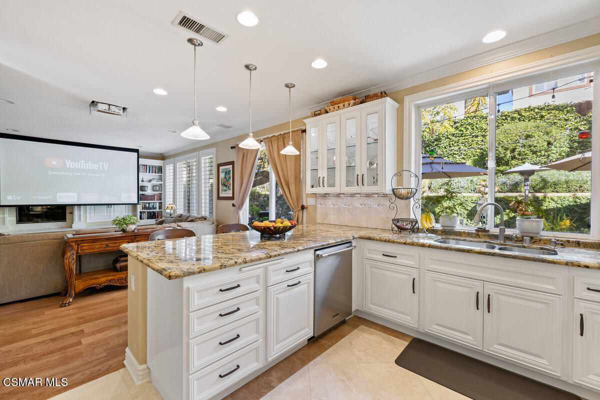 2787 Stonecutter Street