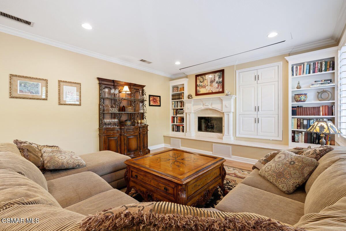 2787 Stonecutter Street