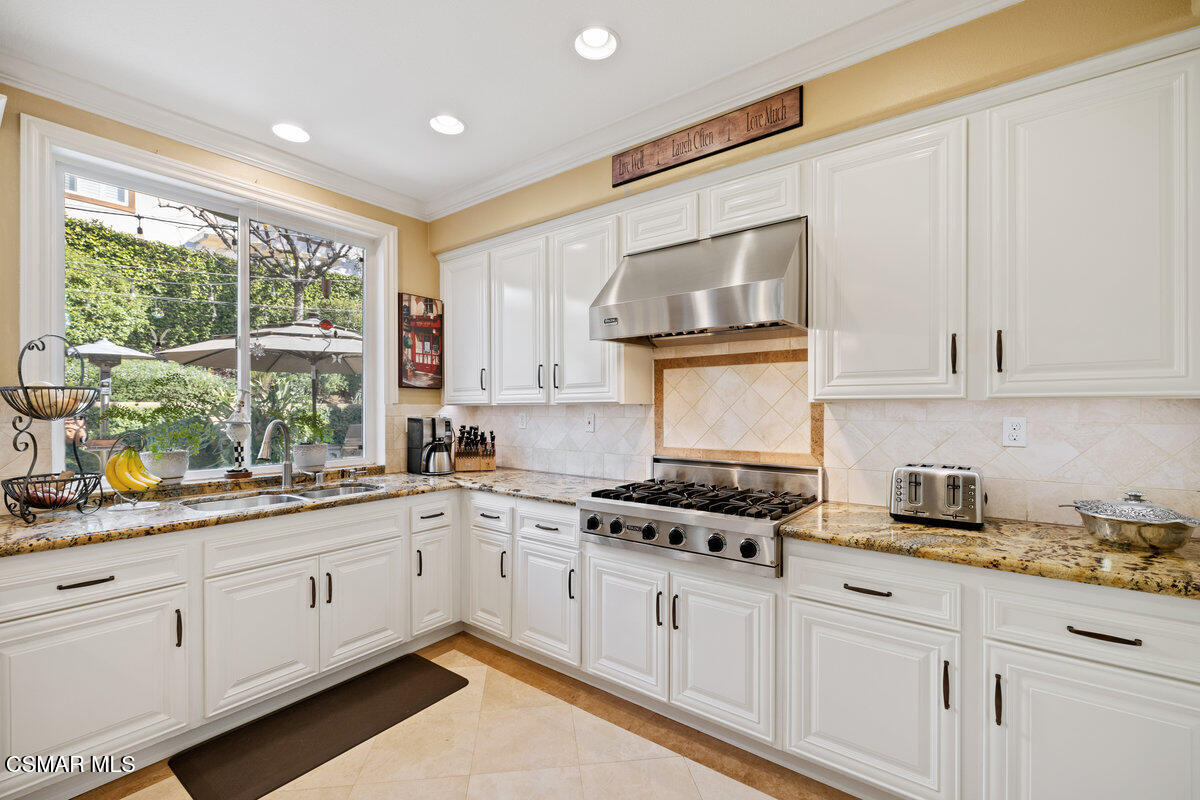 2787 Stonecutter Street