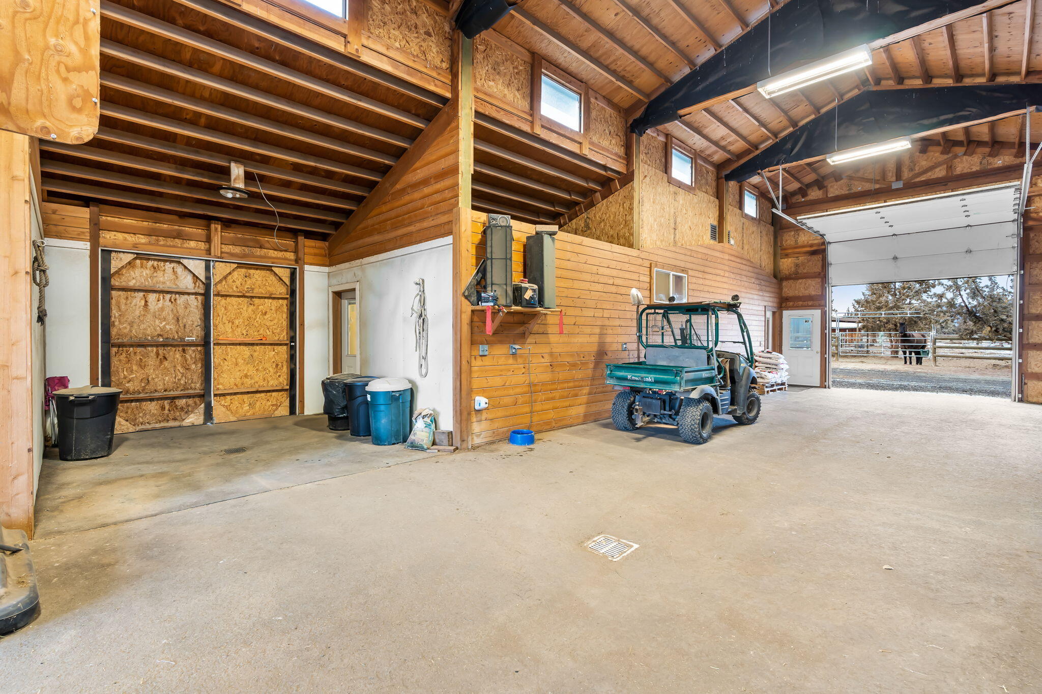 6655 NE 33rd Street
