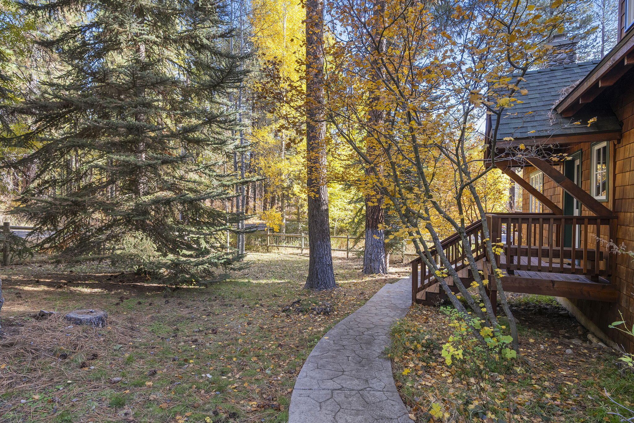 25601 SW Suttle-Sherman Road