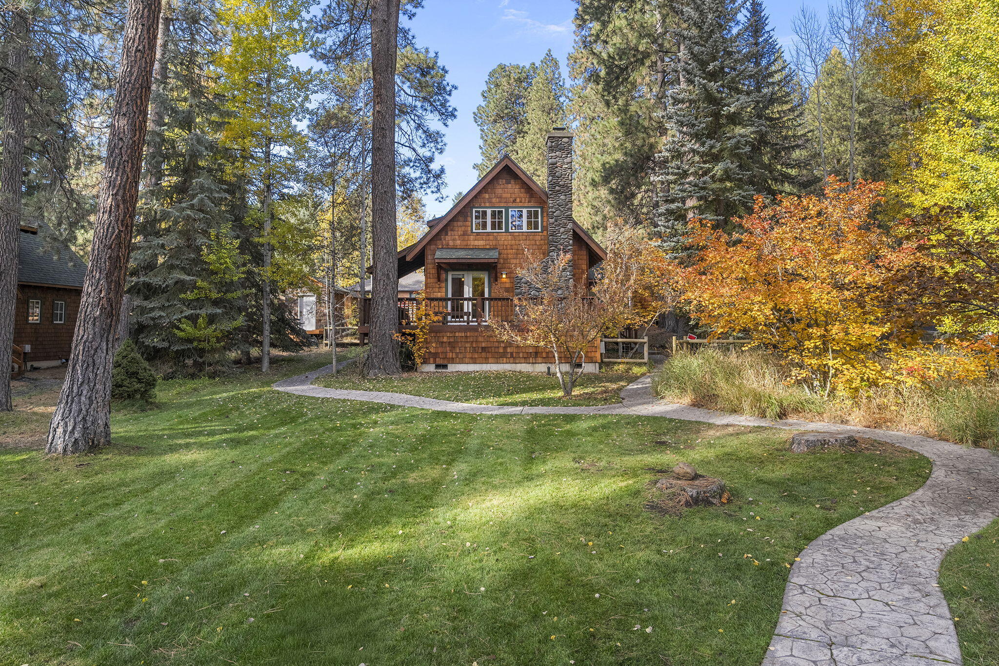 25601 SW Suttle-Sherman Road