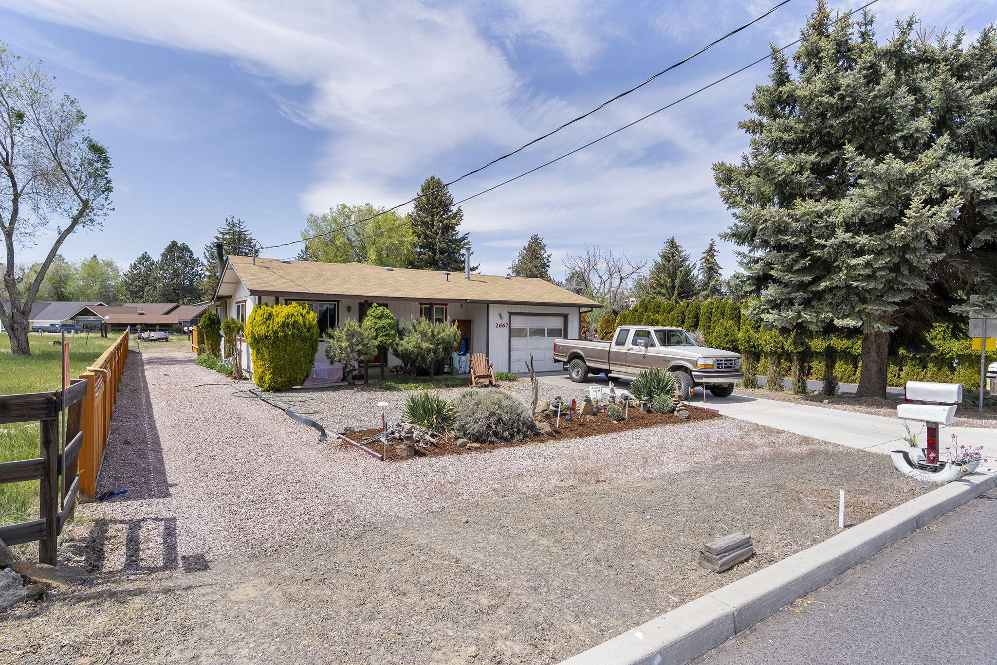 2667 NE Jones Road