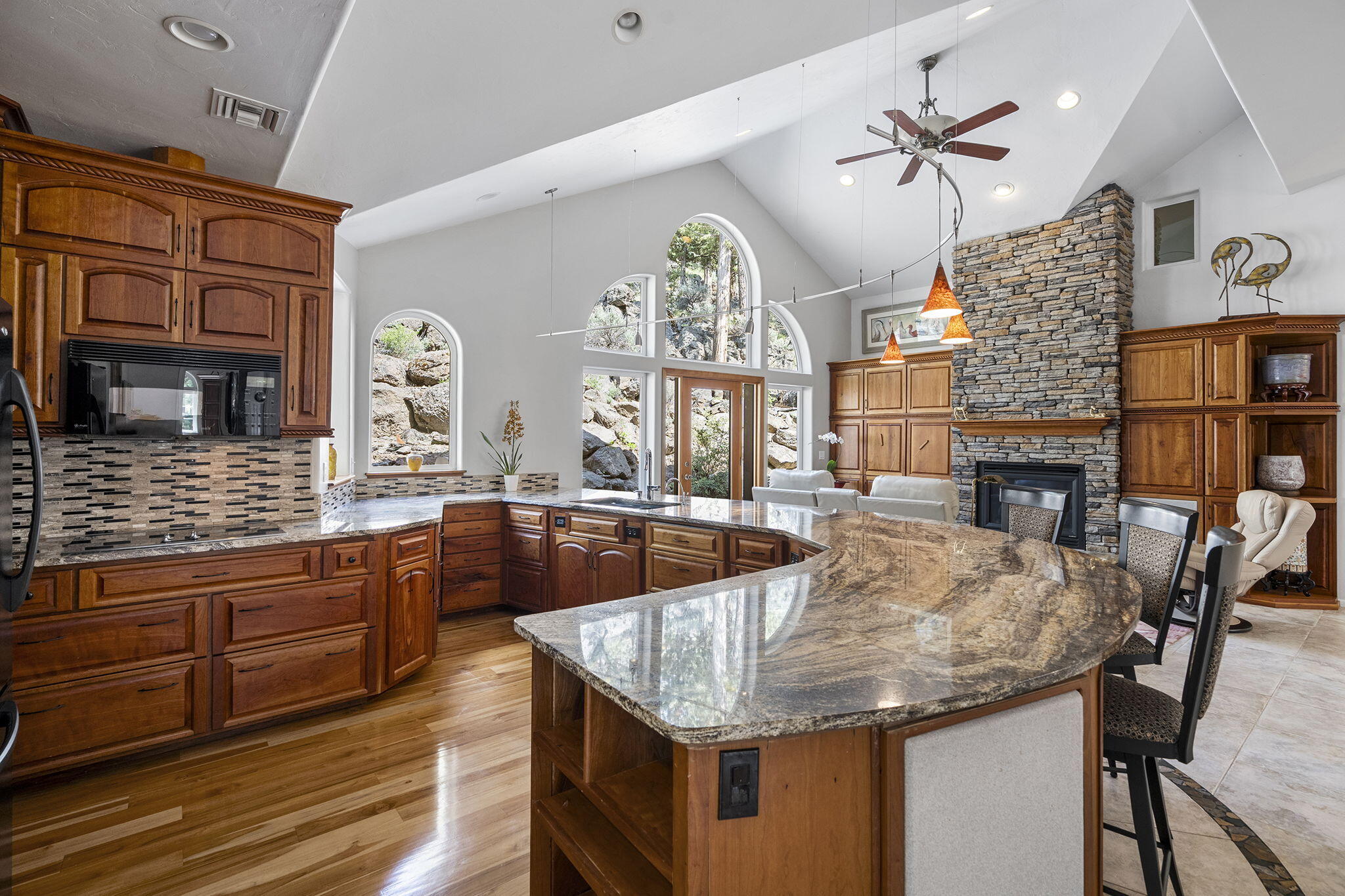 2279 NW Putnam Road