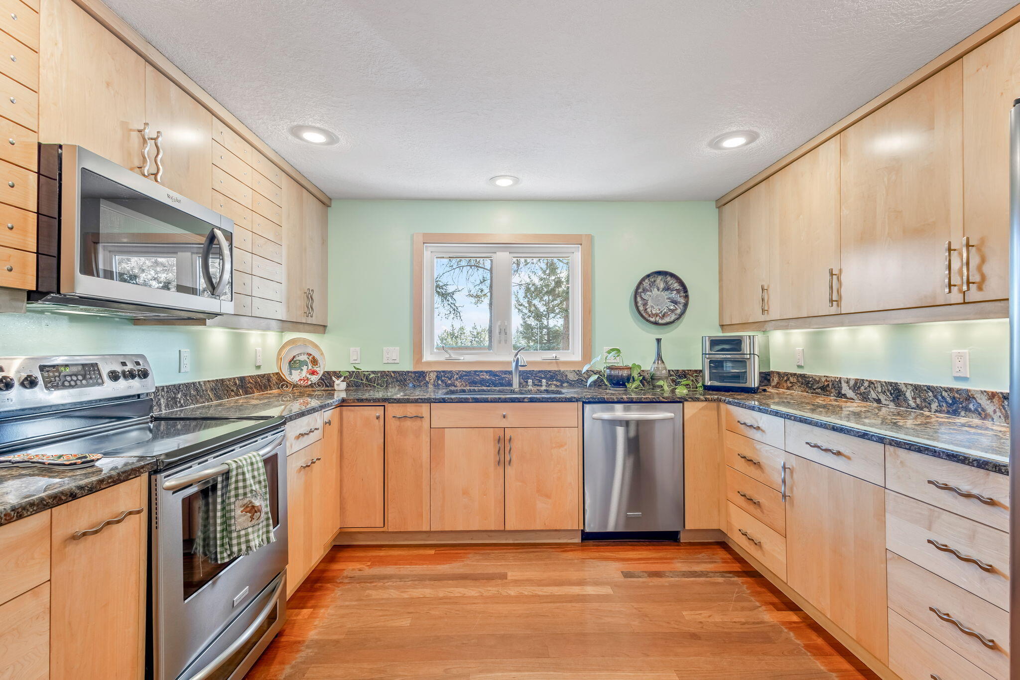 19190 Pinehurst Road