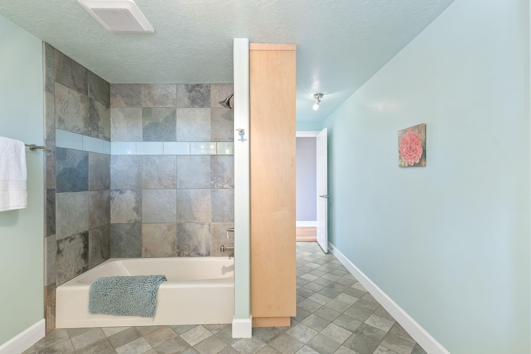 19190 Pinehurst Road