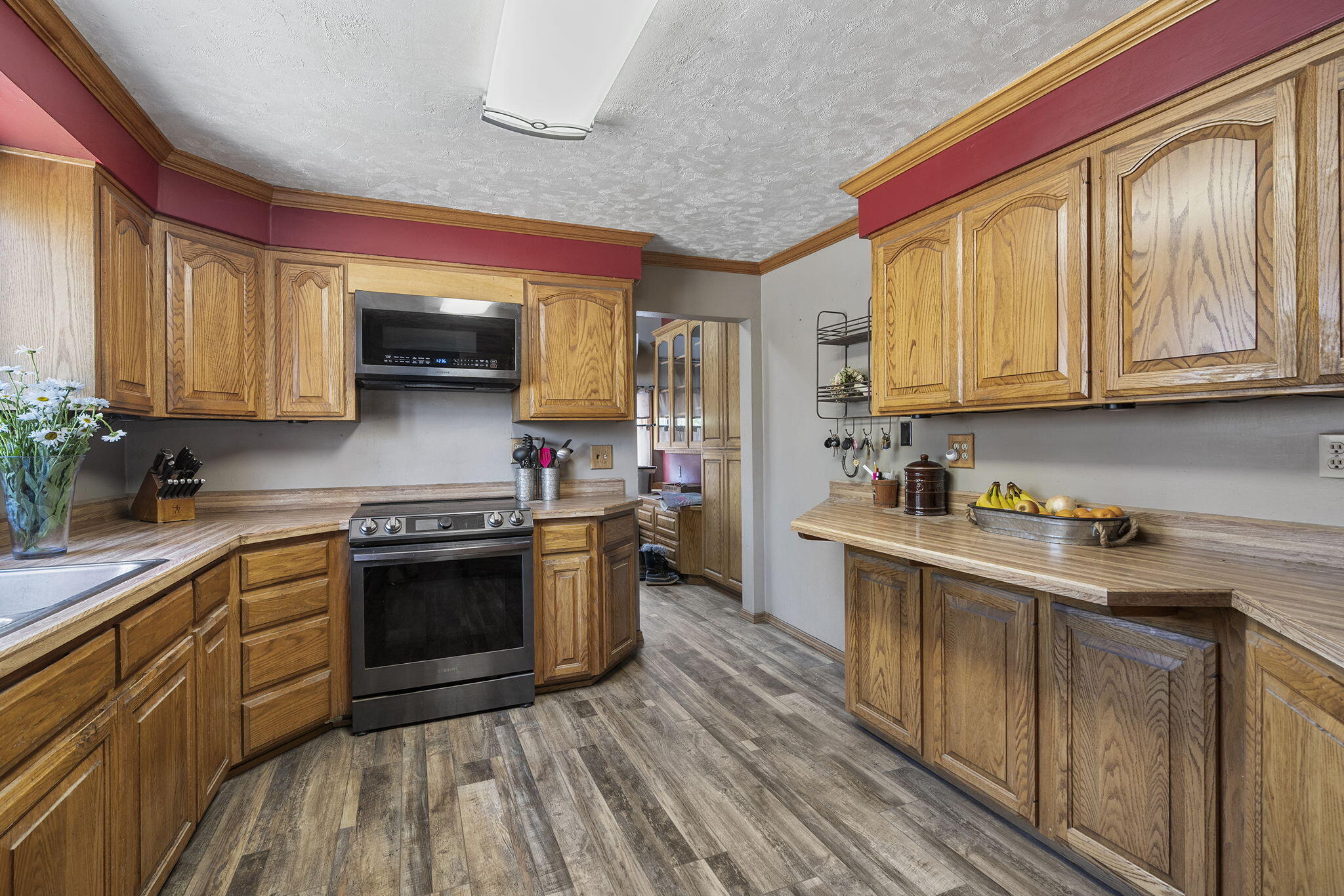 22500 Alfalfa Market Road