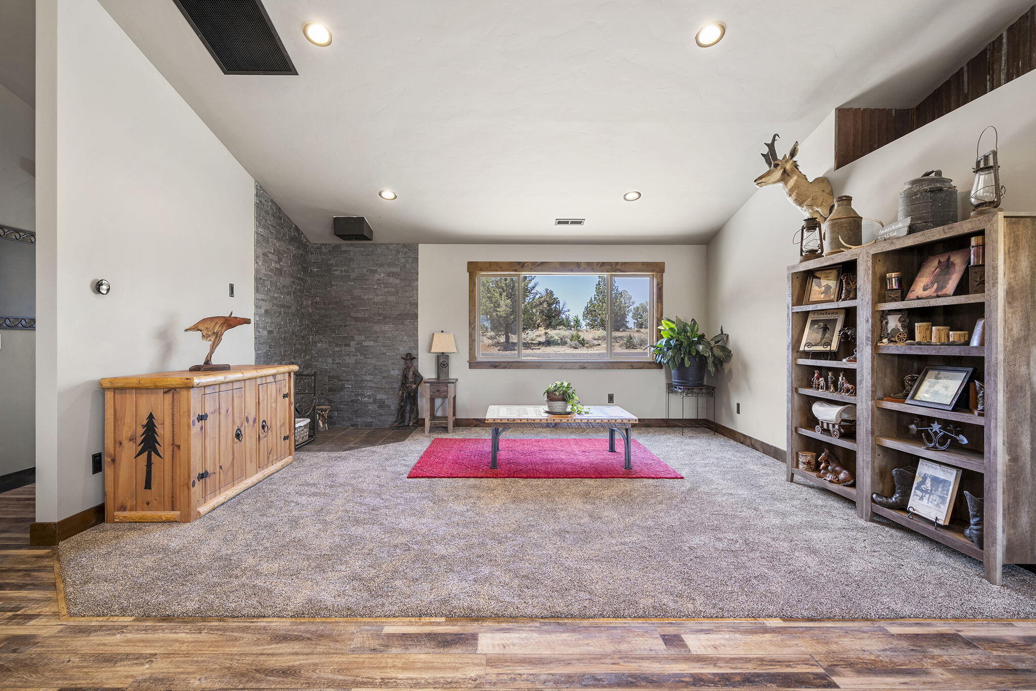 25480 Bachelor Lane