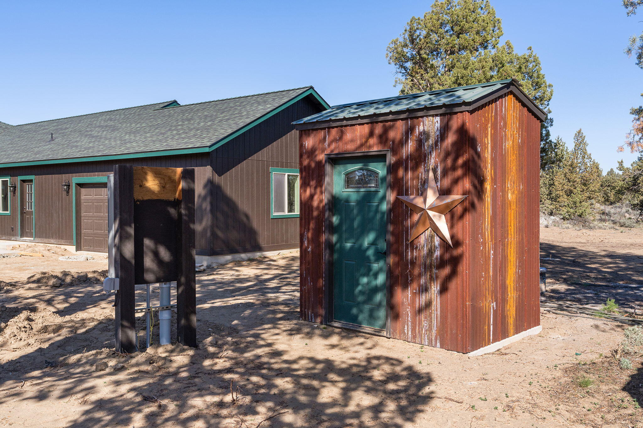25480 Bachelor Lane