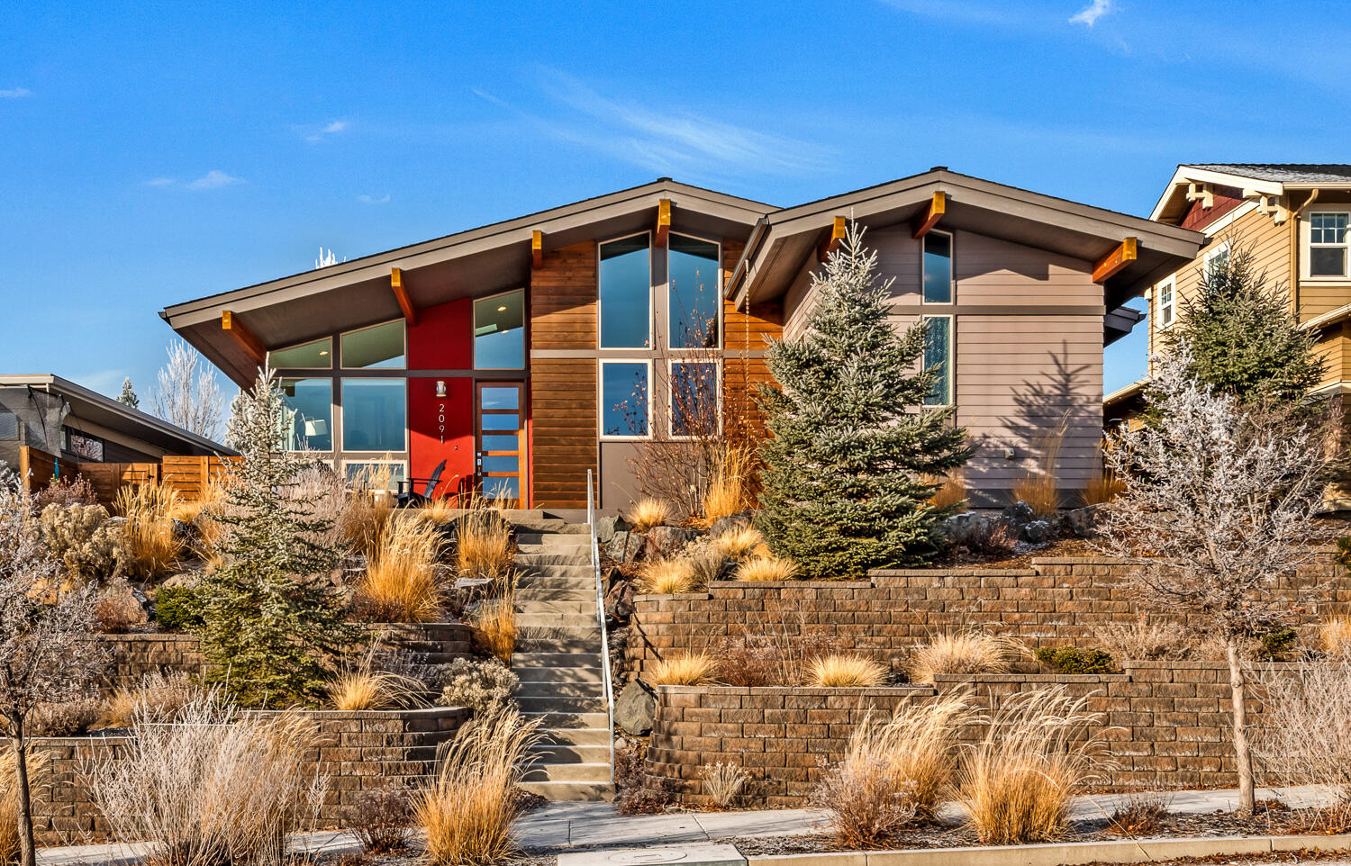 2091 NW Lemhi Pass Drive