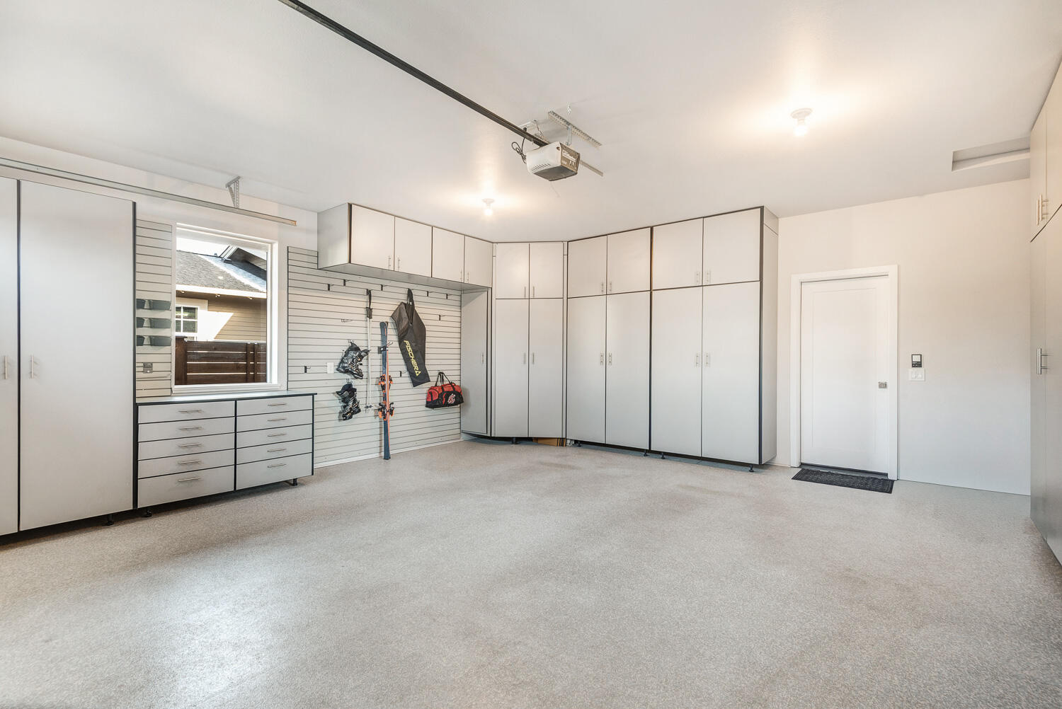 2091 NW Lemhi Pass Drive