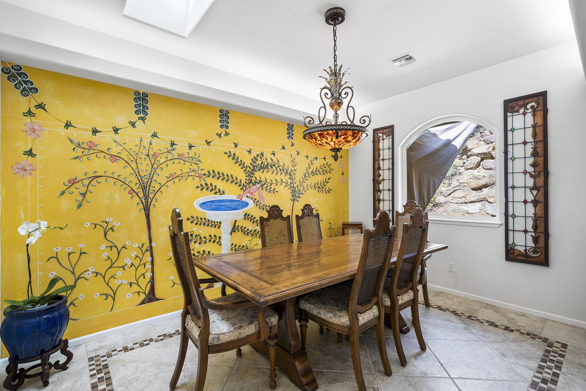 2279 NW Putnam Road