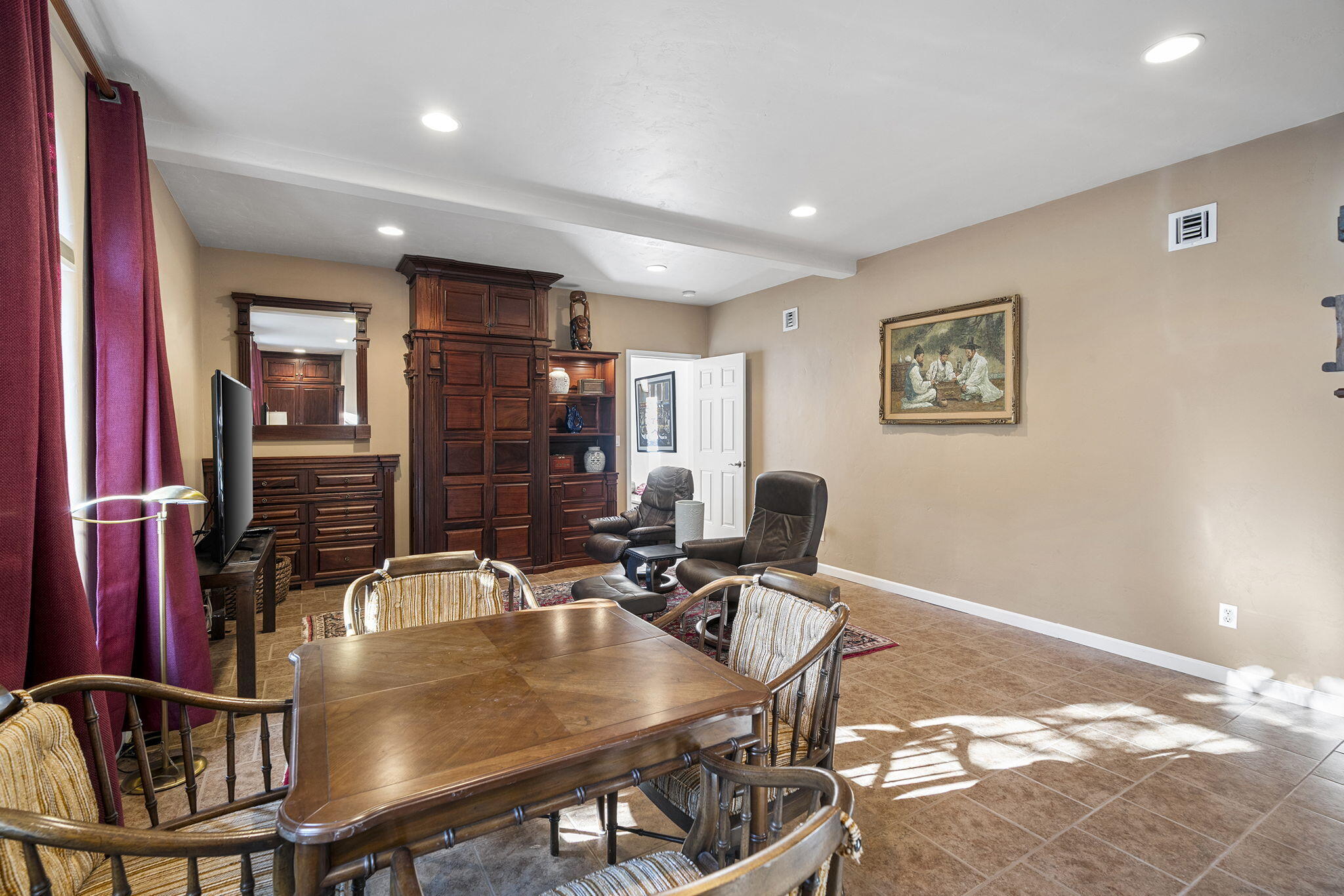 2279 NW Putnam Road
