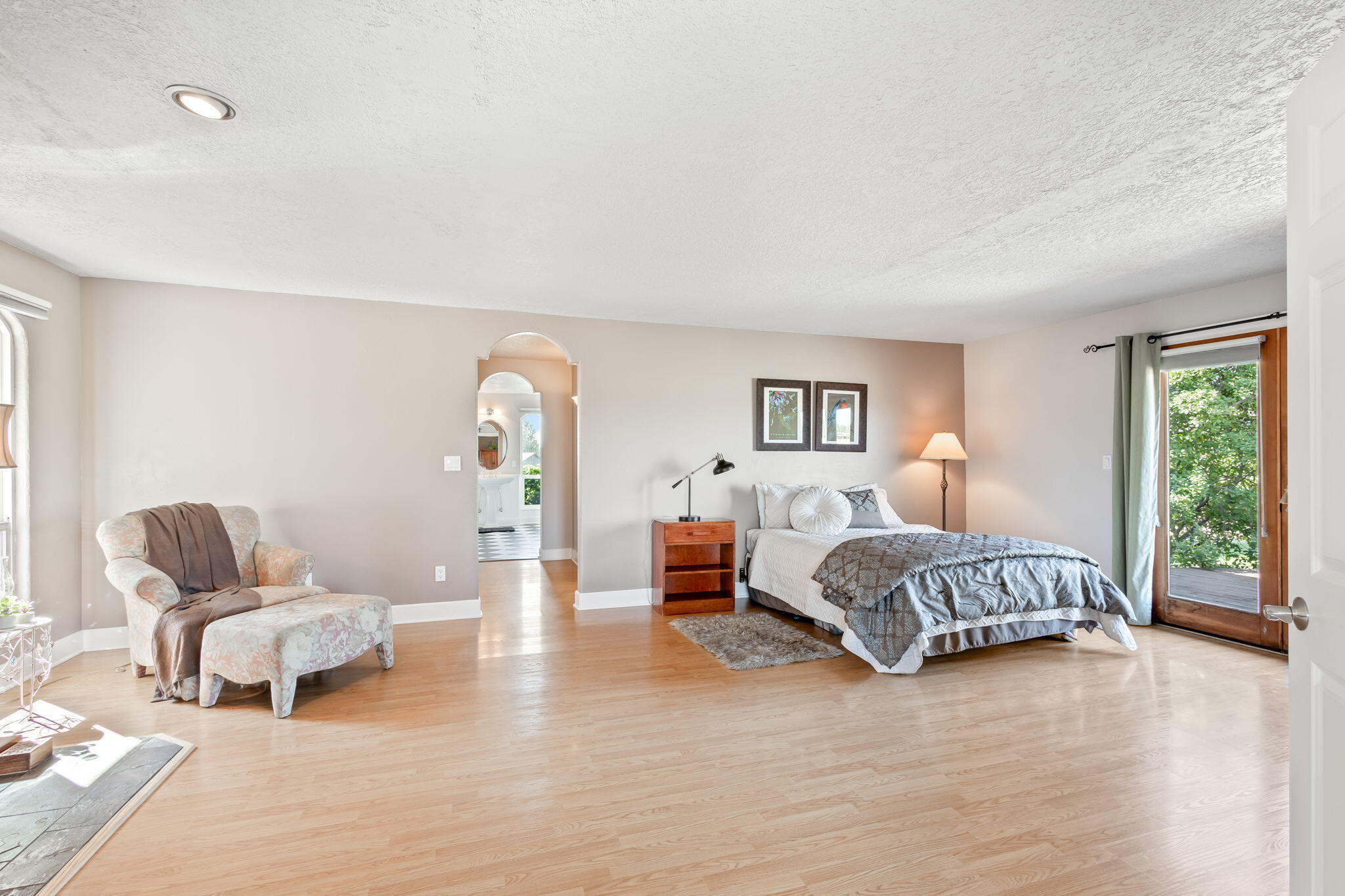 19190 Pinehurst Road