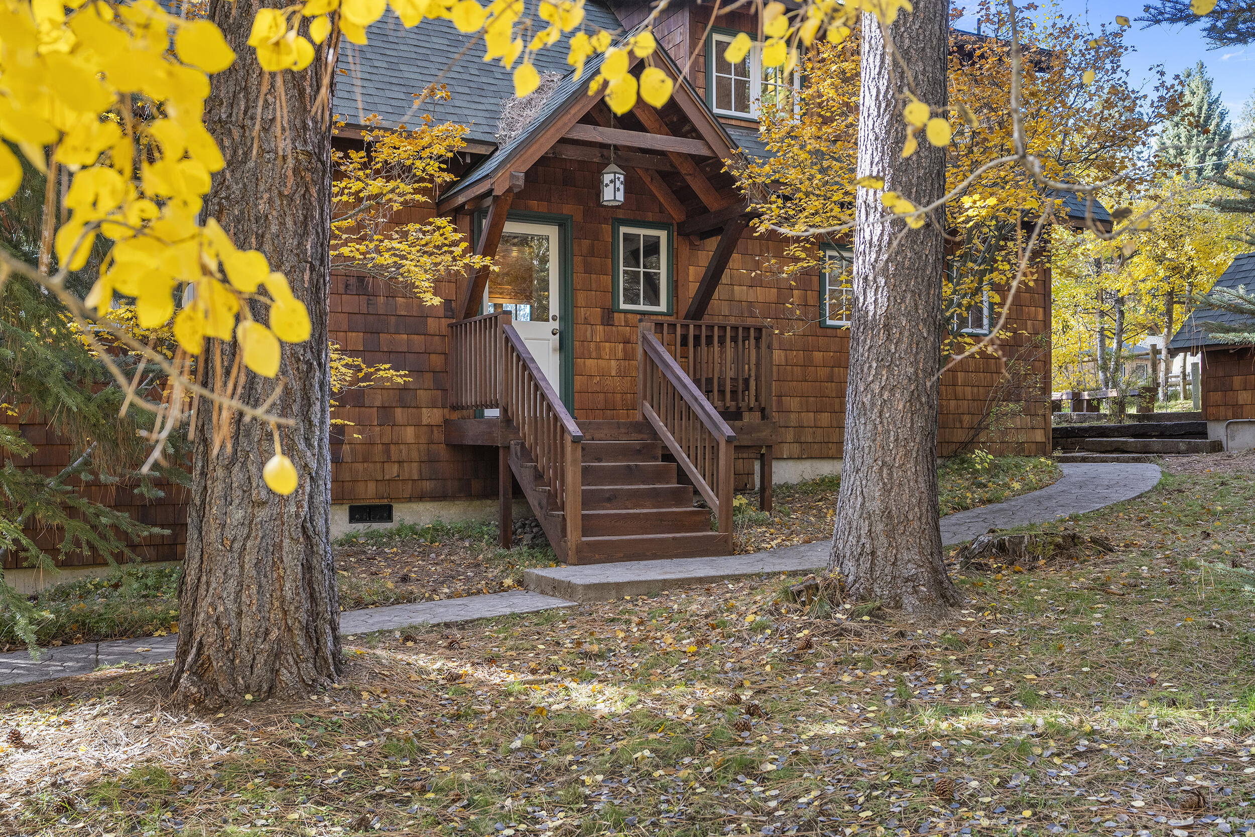 25601 SW Suttle-Sherman Road