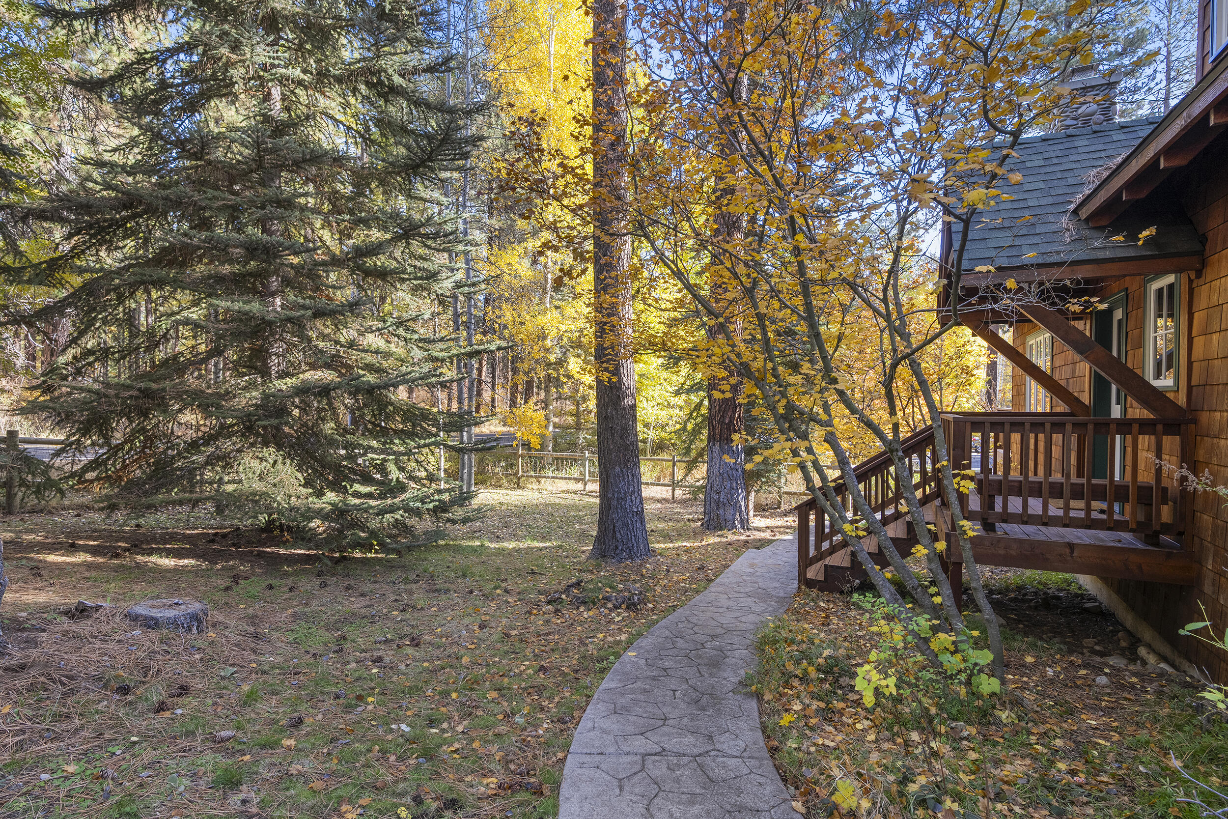 25601 SW Suttle-Sherman Road