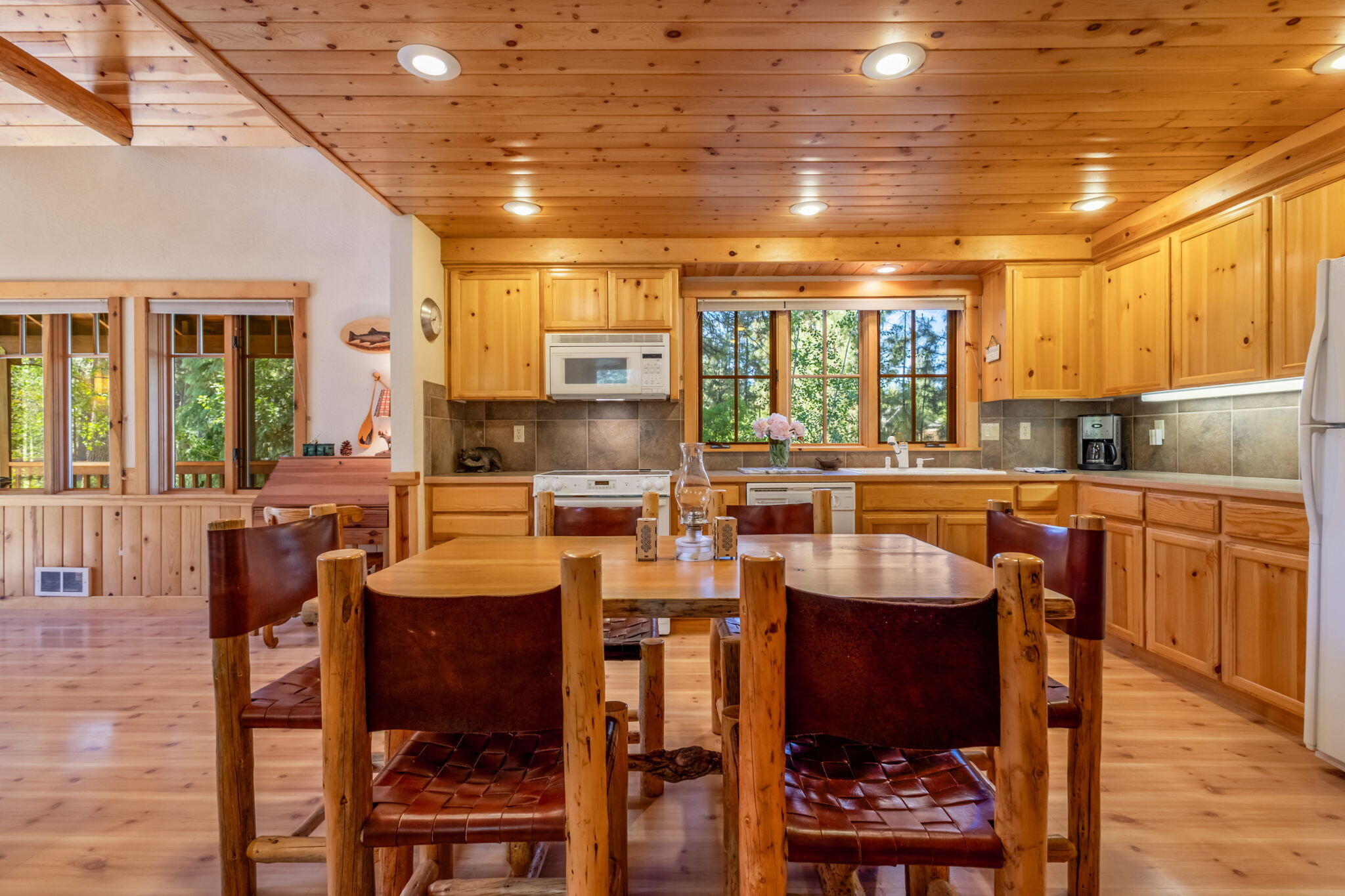 25601 SW Suttle-Sherman Road