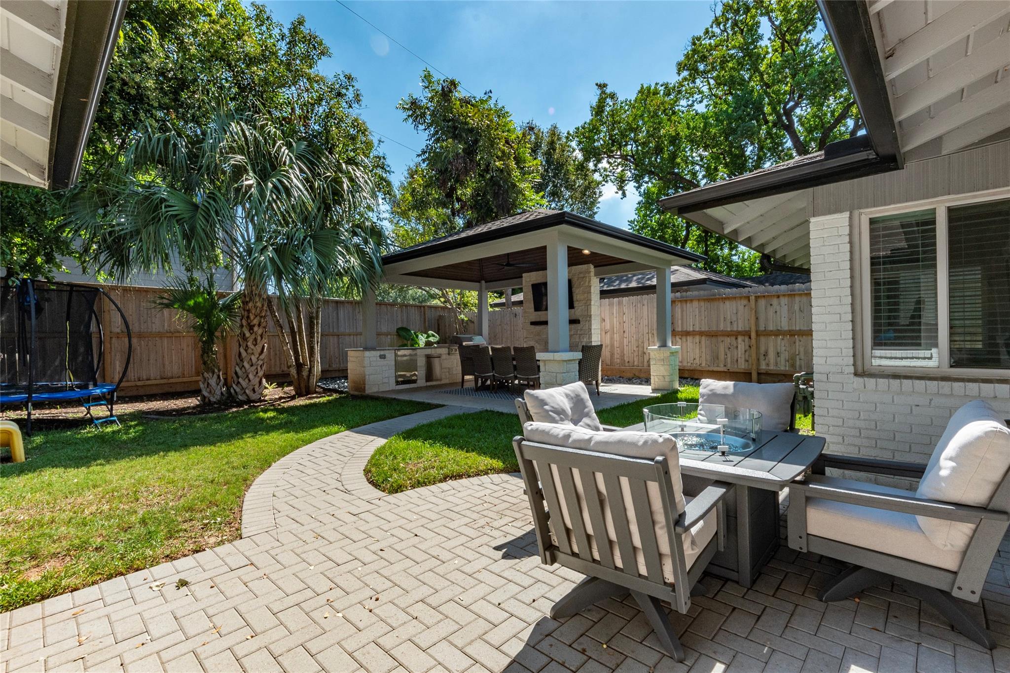 8707 Linkmeadow Lane