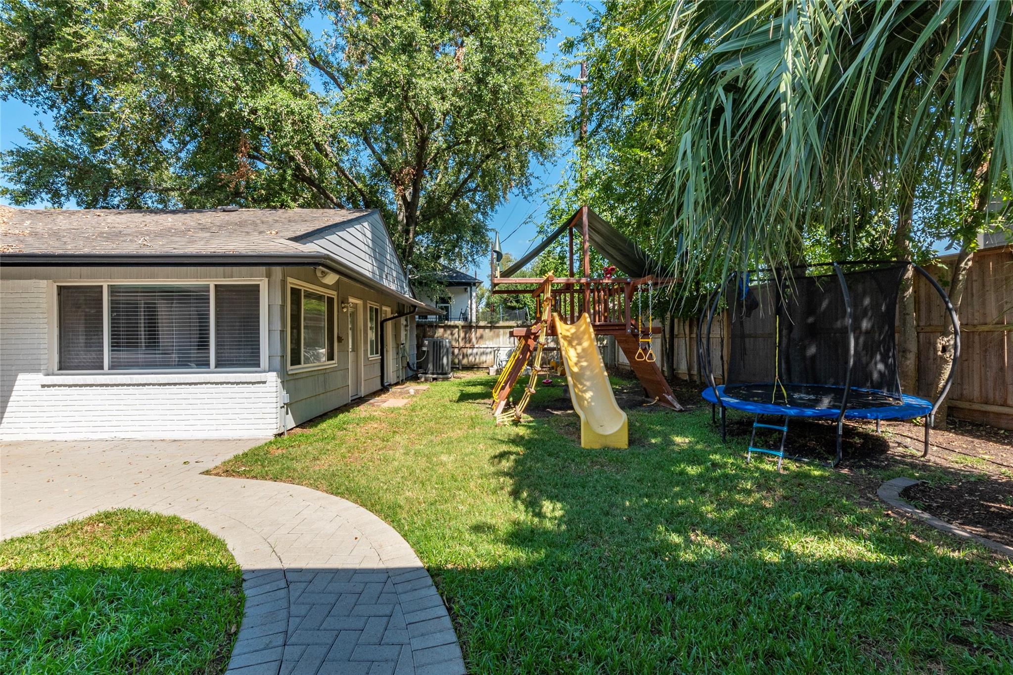 8707 Linkmeadow Lane