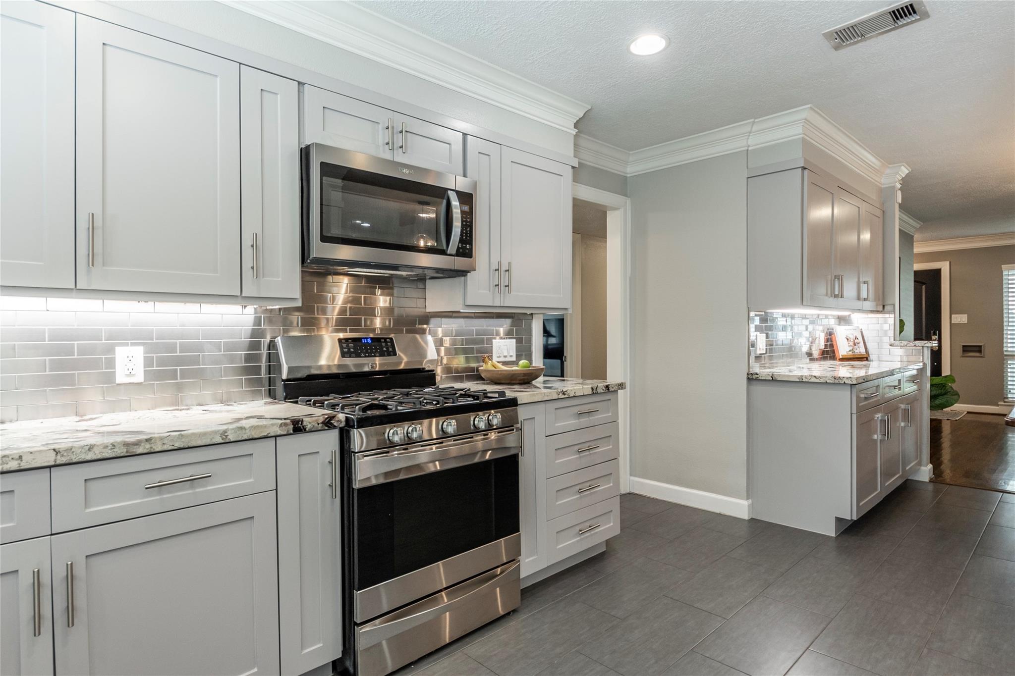 8707 Linkmeadow Lane