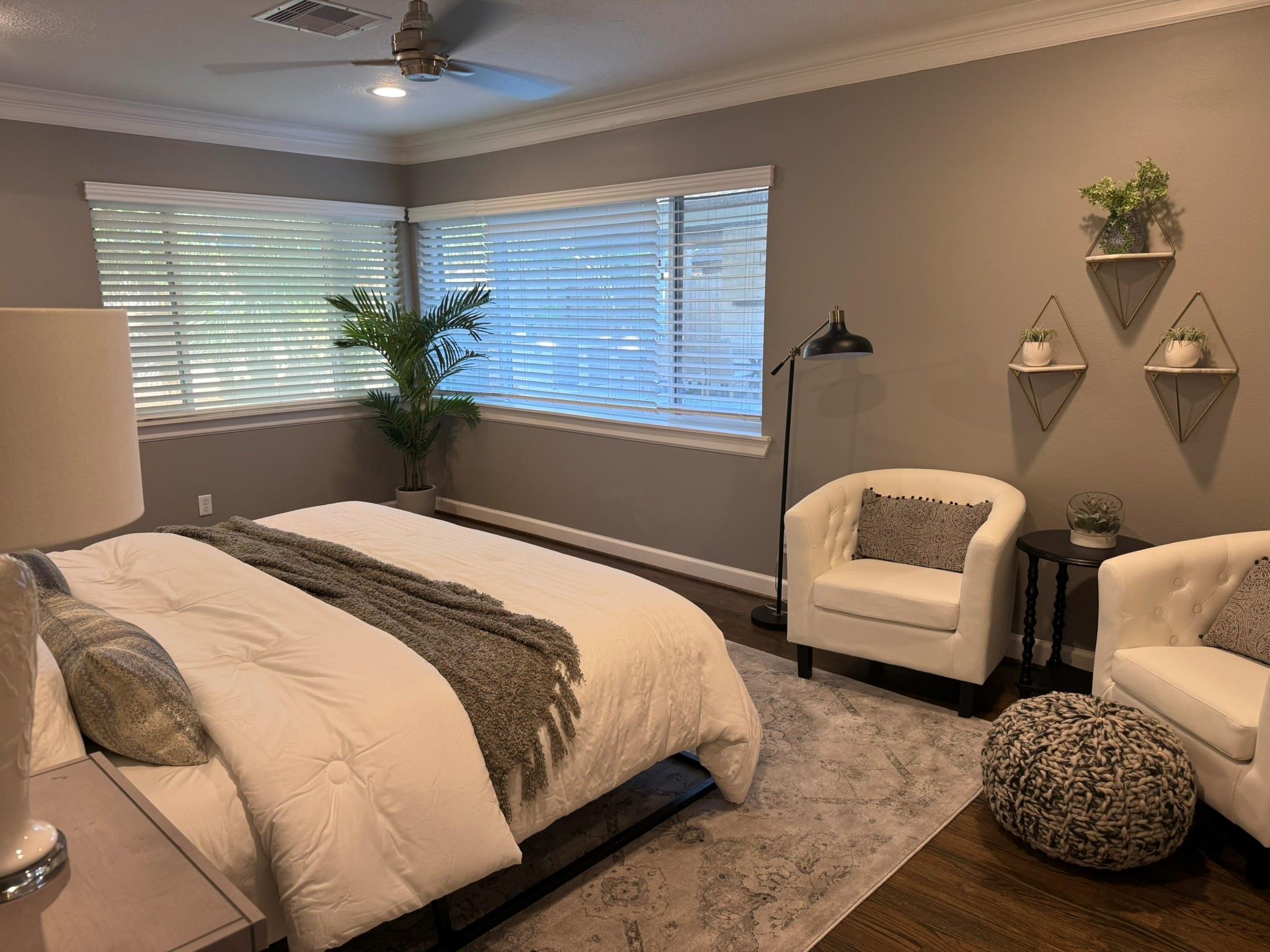 8707 Linkmeadow Lane