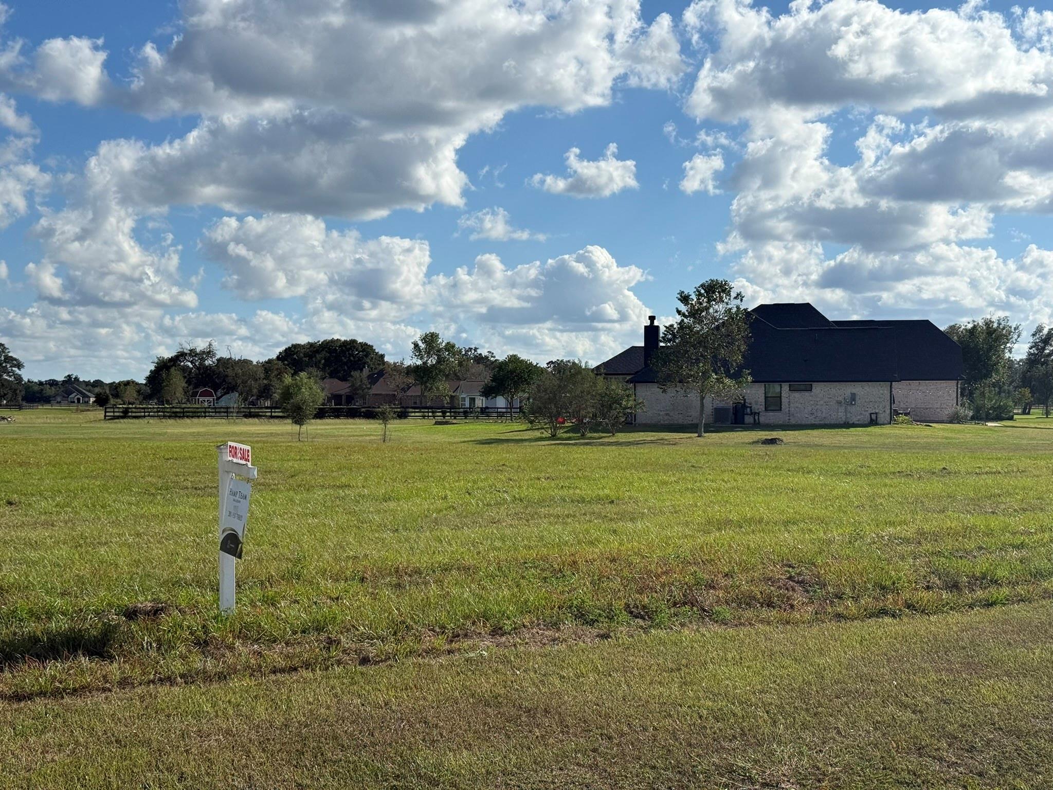 914 Lily Lane, Rosharon