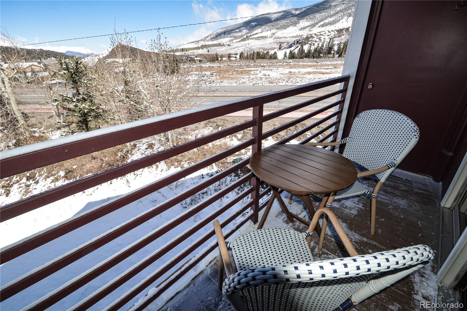 22 Cove Boulevard Unit: D4