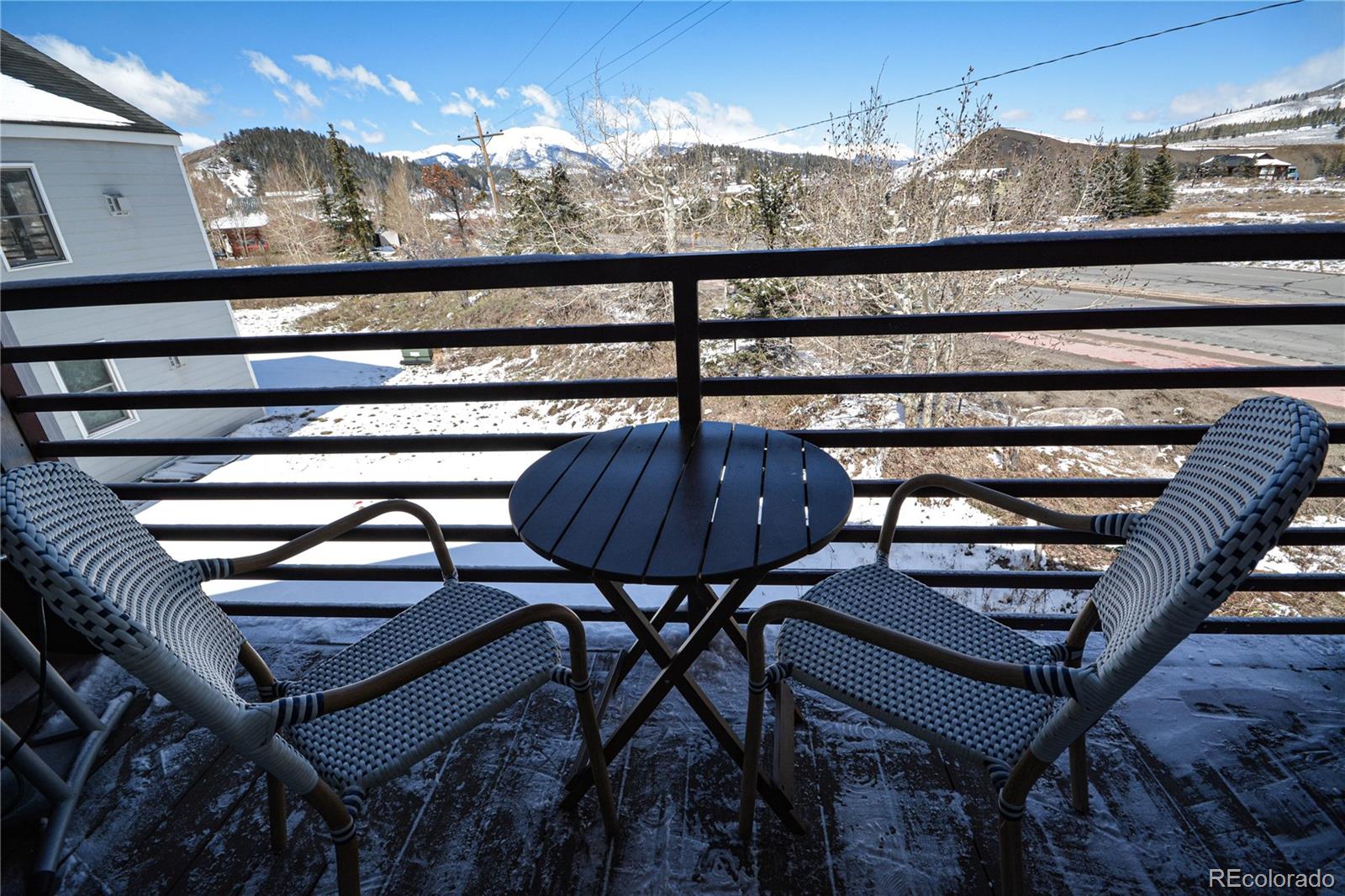 22 Cove Boulevard Unit: D4