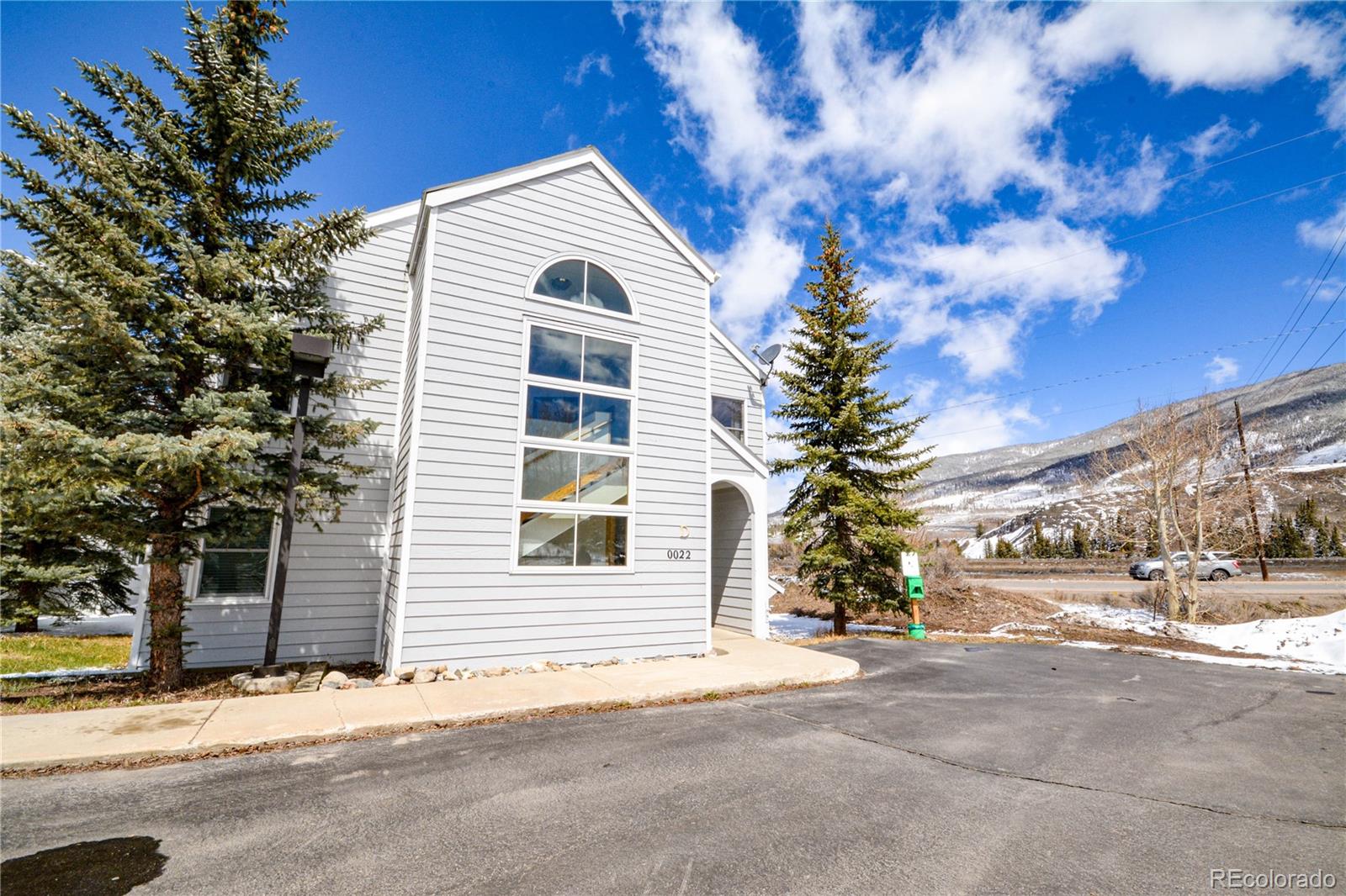 22 Cove Boulevard Unit: D4