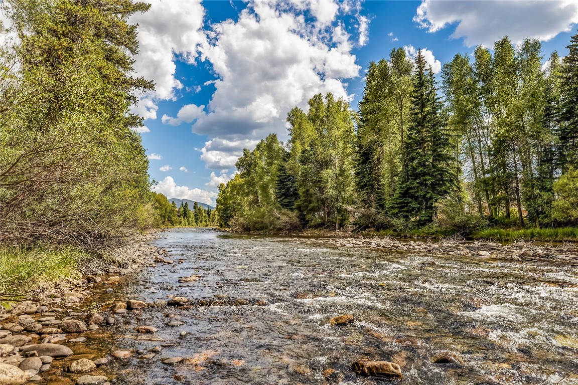 930 Blue River PARKWAY 924