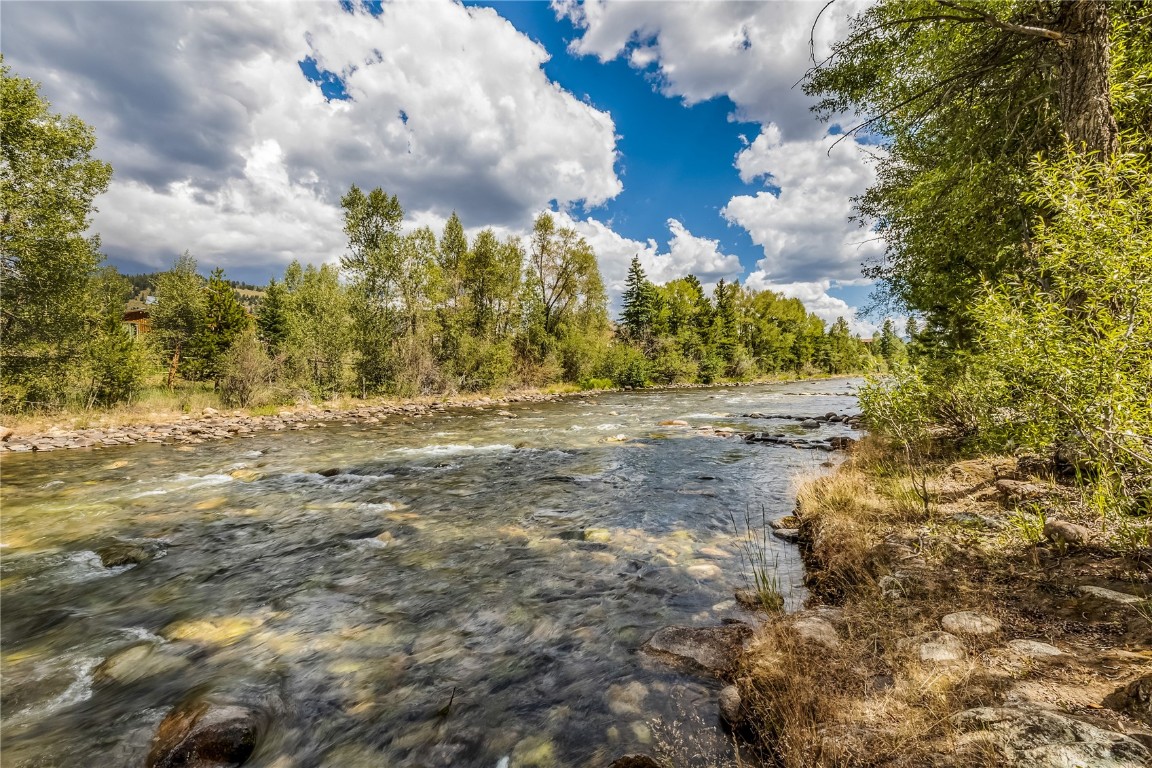 930 Blue River PARKWAY 924