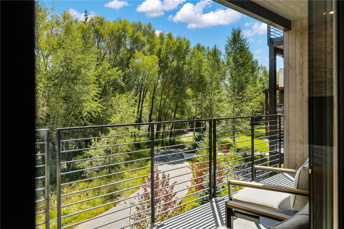 930 Blue River PARKWAY 924