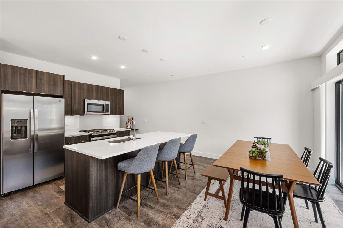 930 Blue River PARKWAY 924