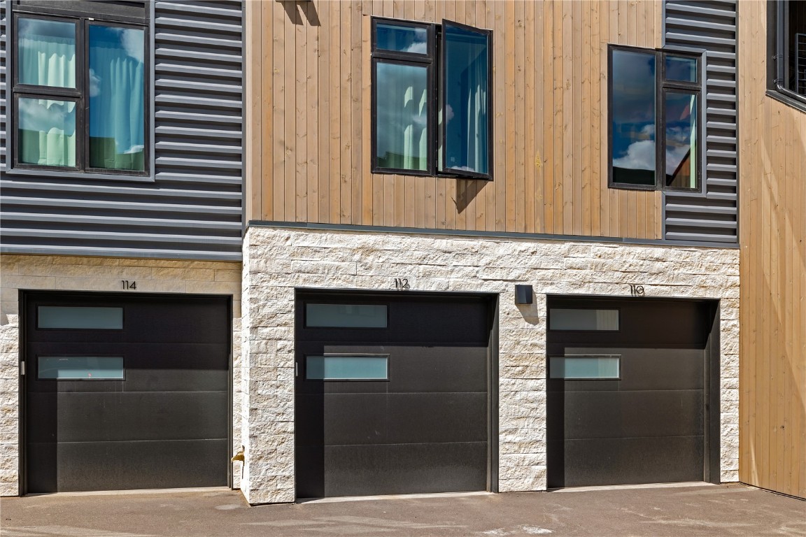 930 Blue River PARKWAY 924