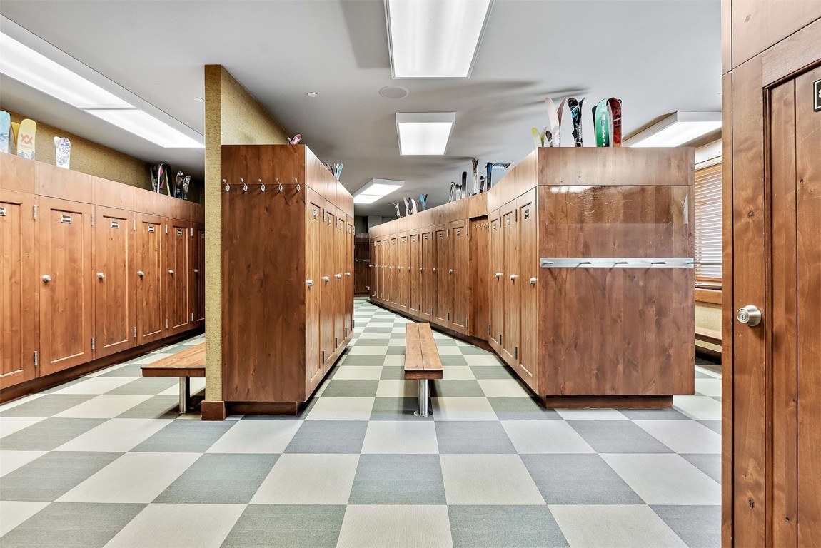 1521 Ski Hill ROAD 8312