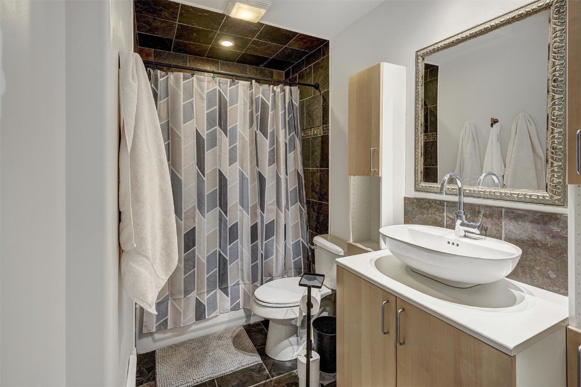 70 Now Colorado COURT B2