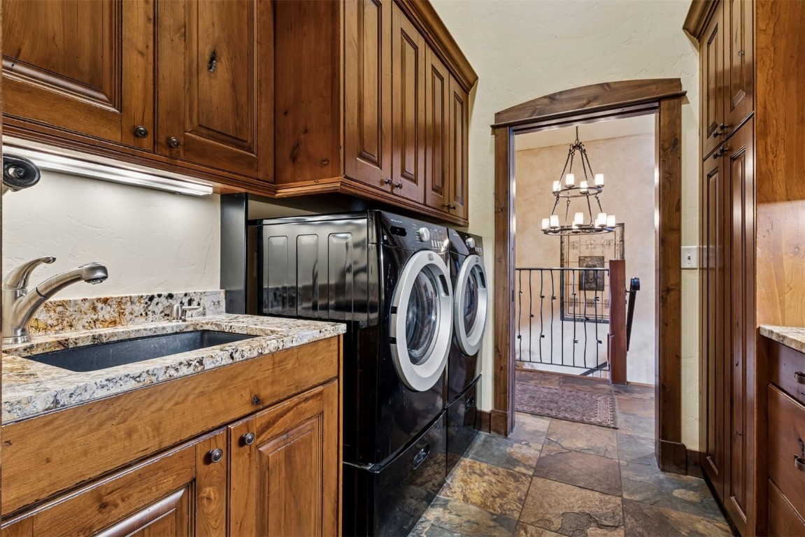500 Highfield TRAIL